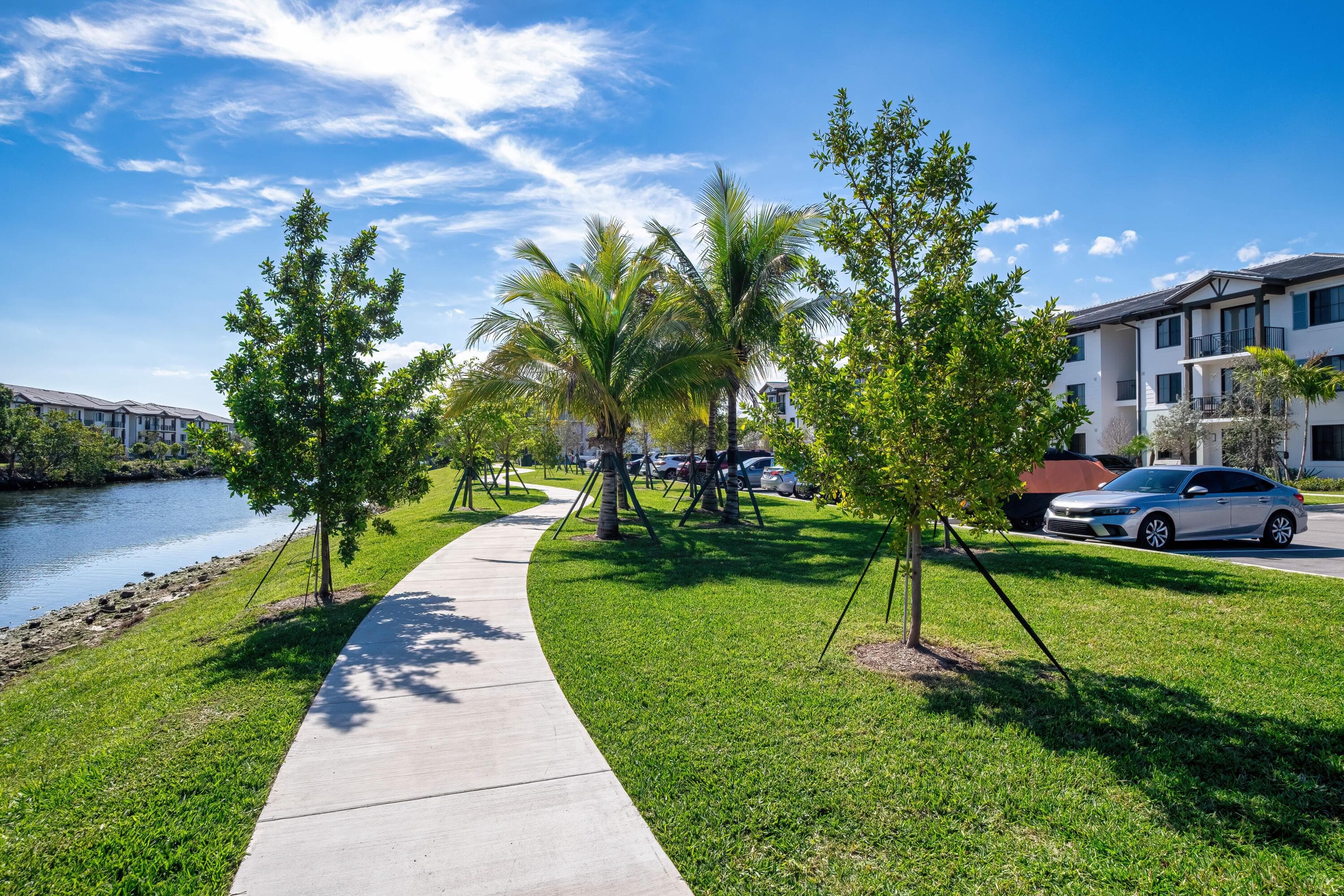 2000 Stirling Road 7-104, Hollywood, FL 33020 5