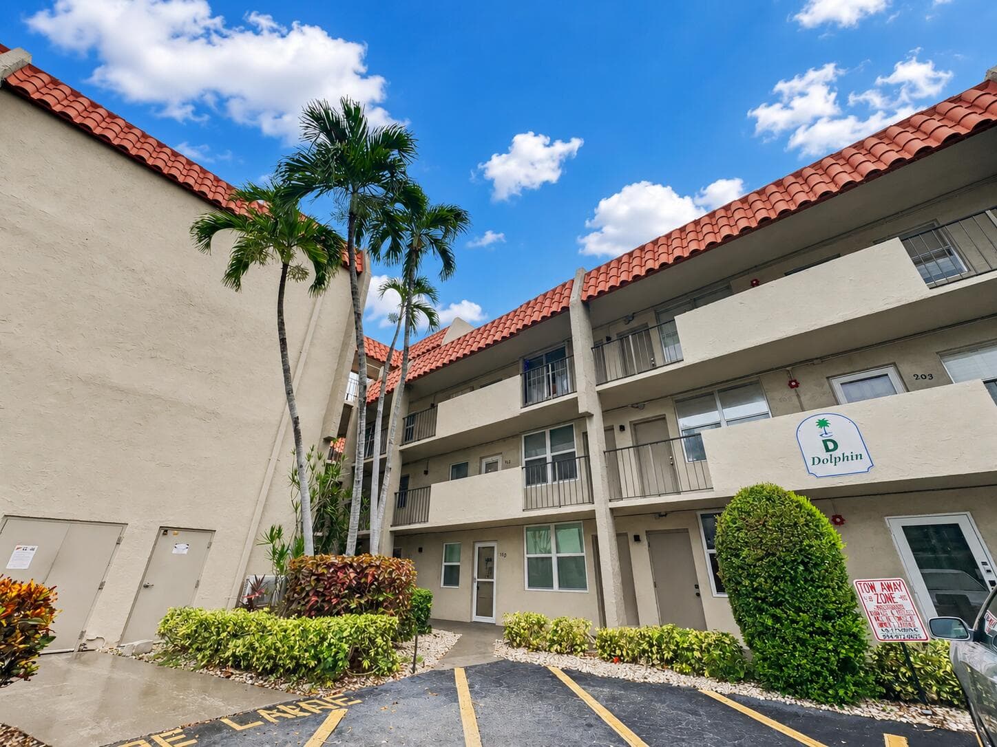 777 S Federal Highway D302, Pompano Beach, FL 33062 2