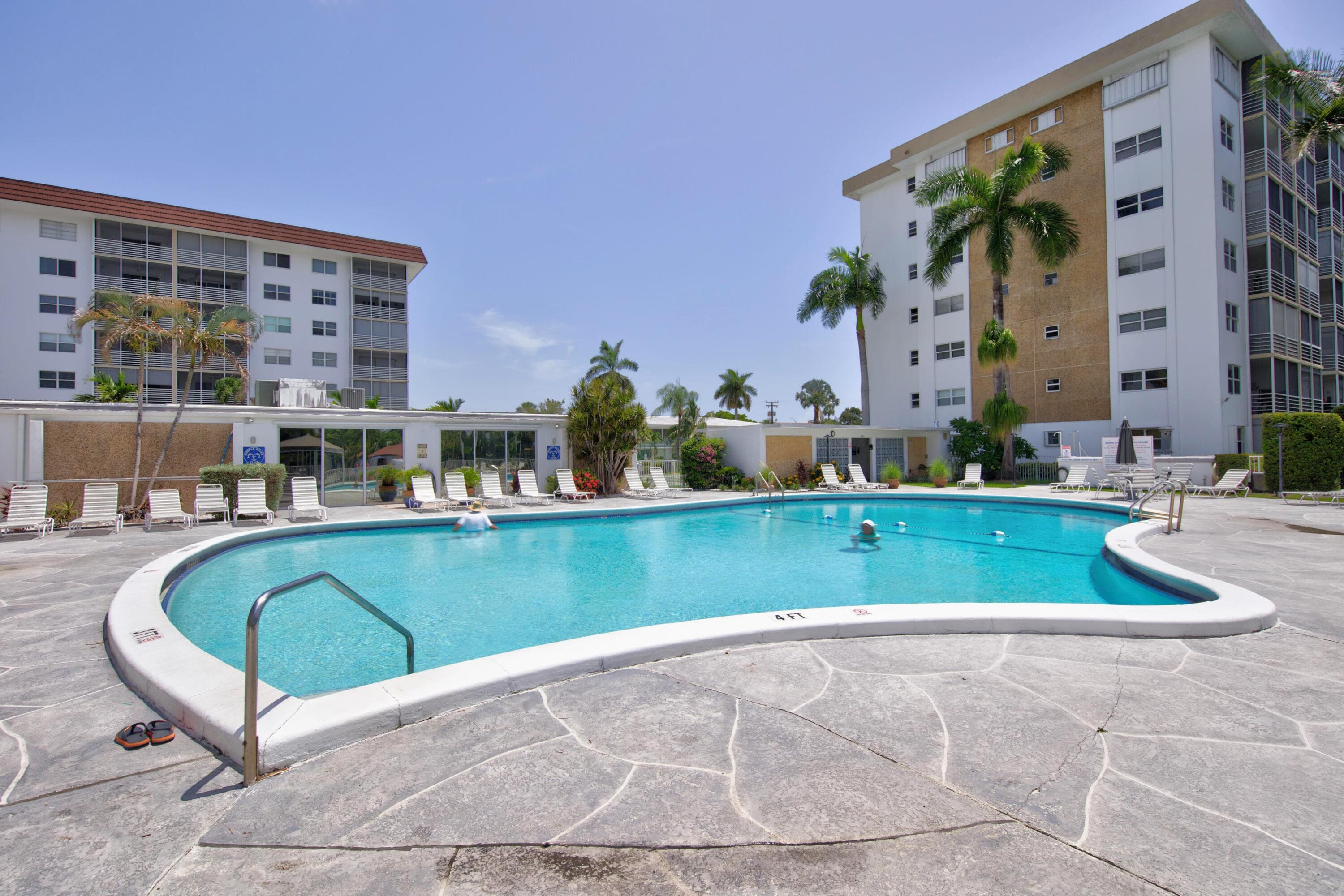 3010 NE 16th Avenue 502, Oakland Park, FL 33334 39
