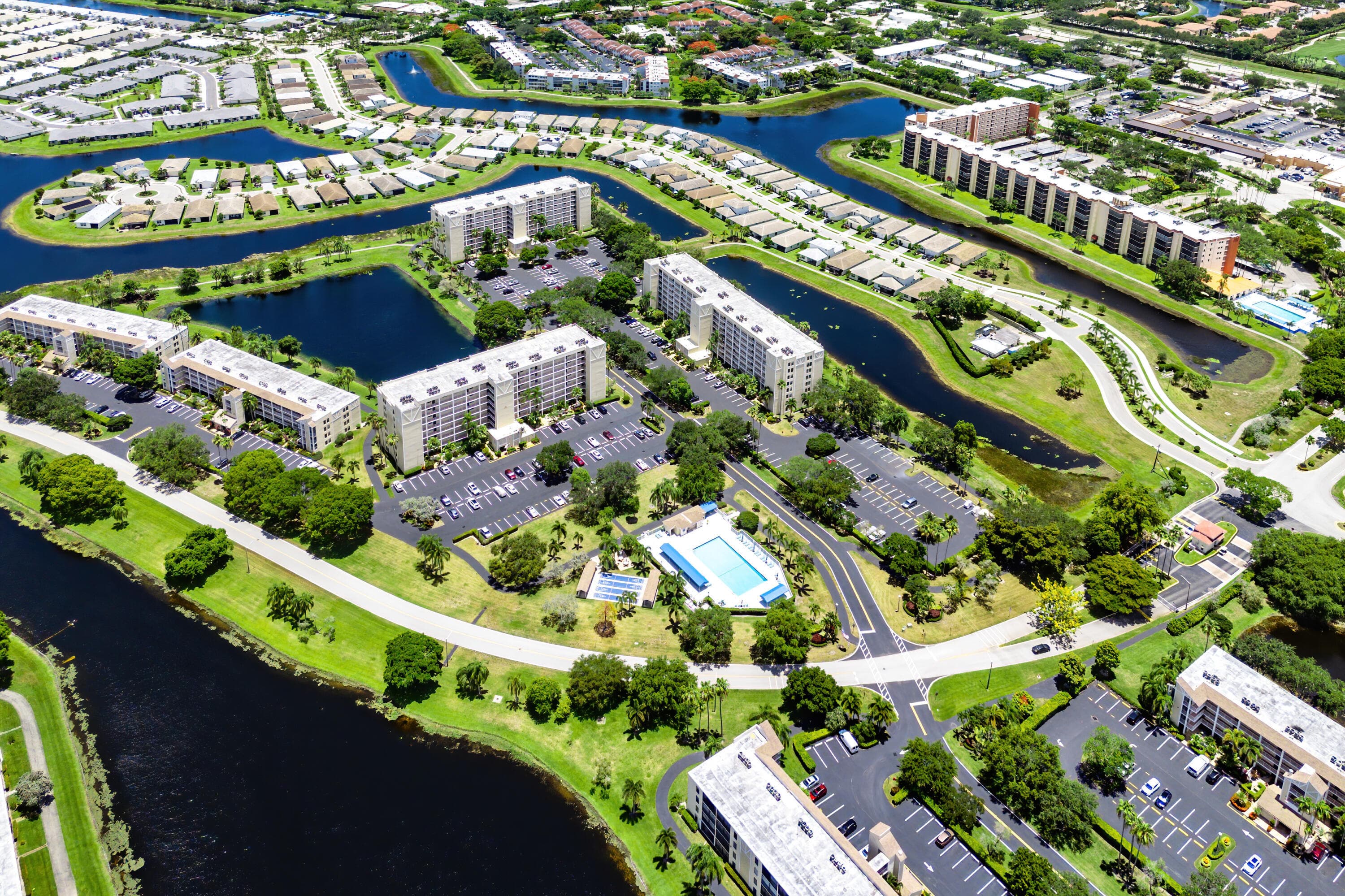 7290 Kinghurst Drive 607, Delray Beach, FL 33446 3