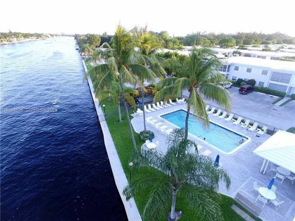 6207 Bay Club Drive 1, Fort Lauderdale, FL 33308 5