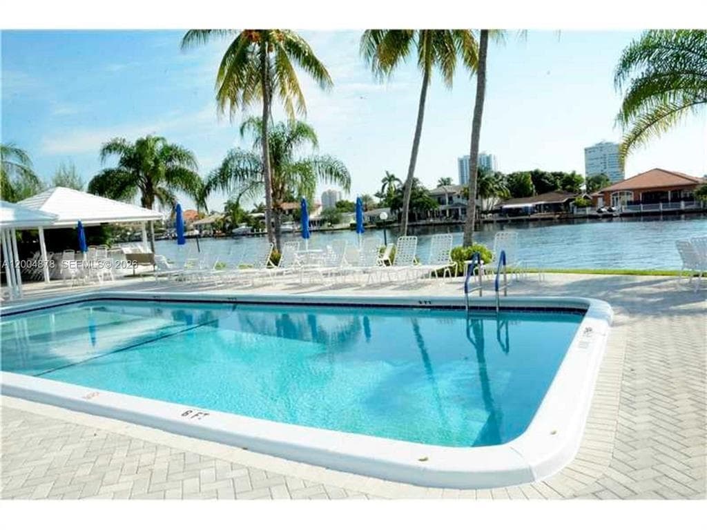6207 Bay Club Drive 1, Fort Lauderdale, FL 33308 7