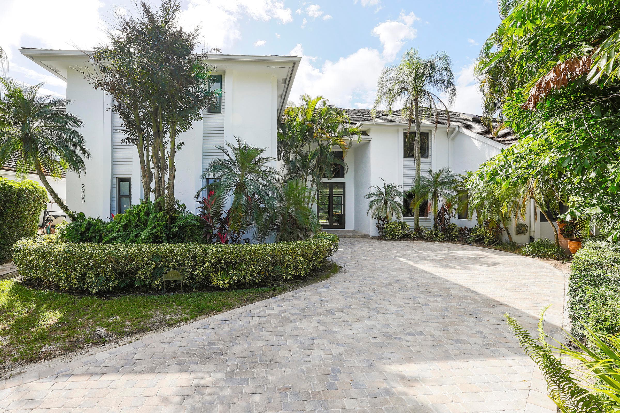 2905 Polo Island Drive, Wellington, FL 33414