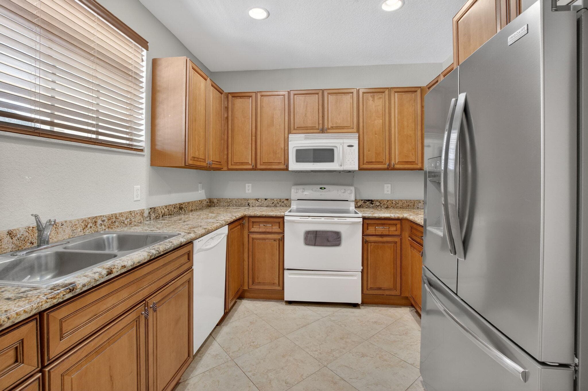 1418 W Wickham Circle B, Delray Beach, FL 33445 9