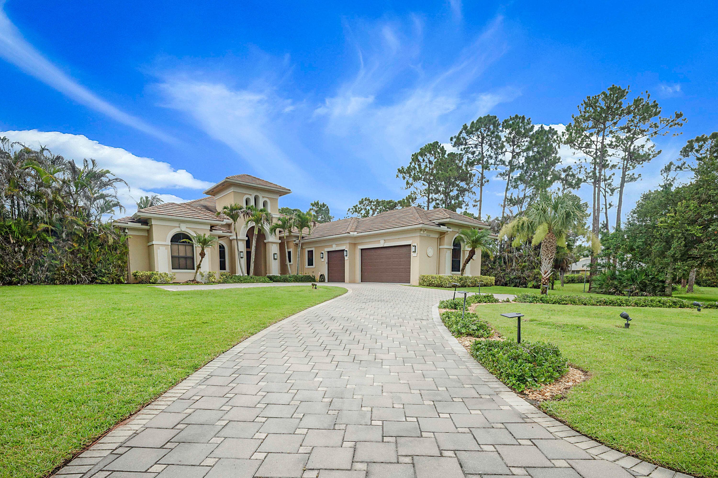 18337 SE Old Trail Drive W, Jupiter, FL 33478 65