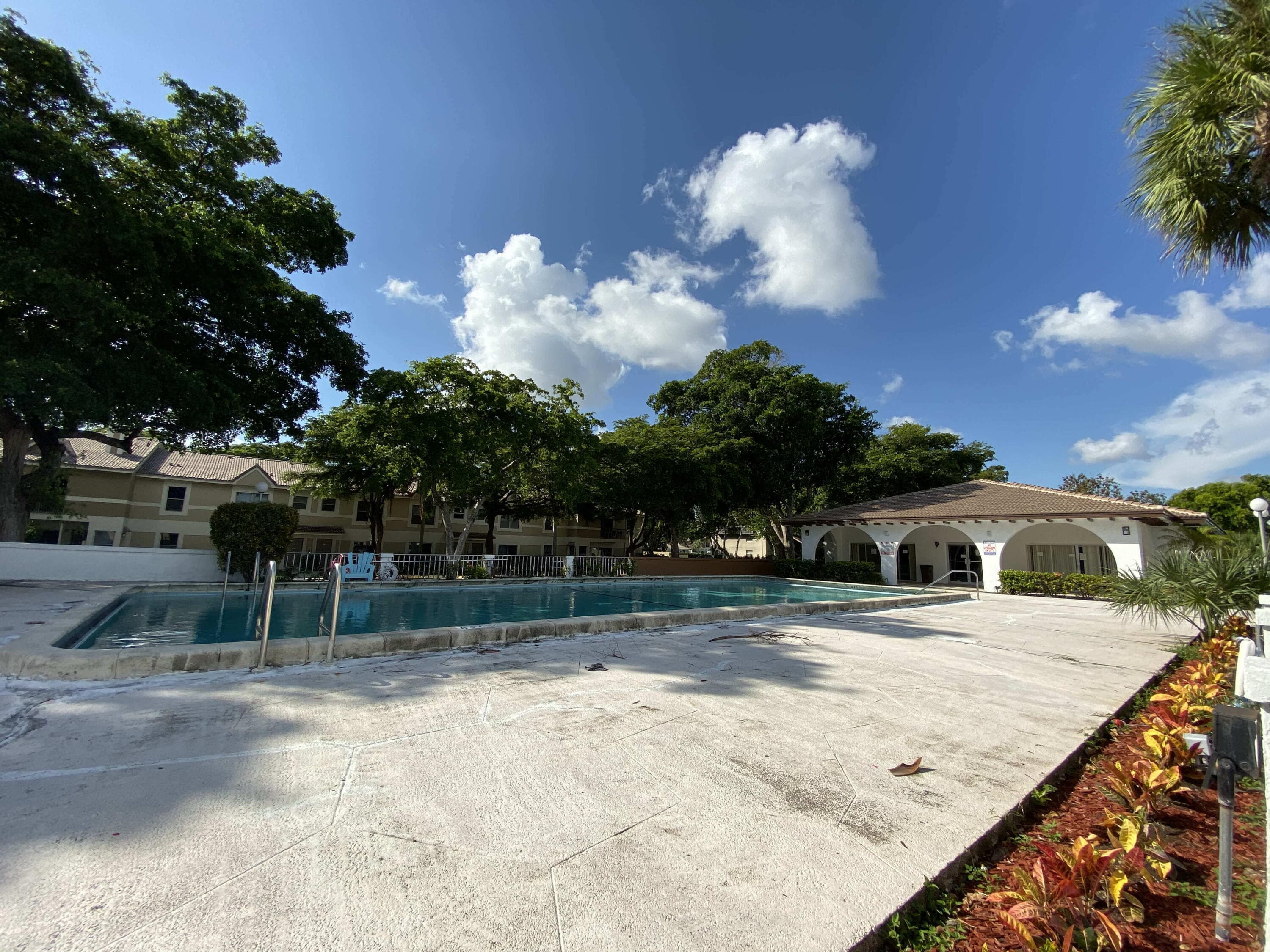 2810 Riverside Drive 201-4, Coral Springs, FL 33065 12