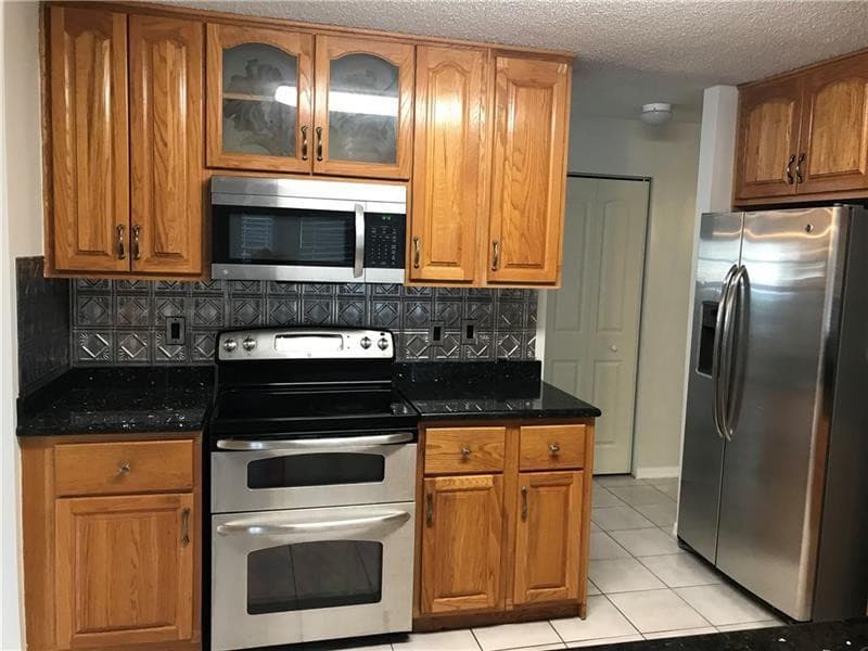 245 Via Milan Terrace, Davie, FL 33325 33