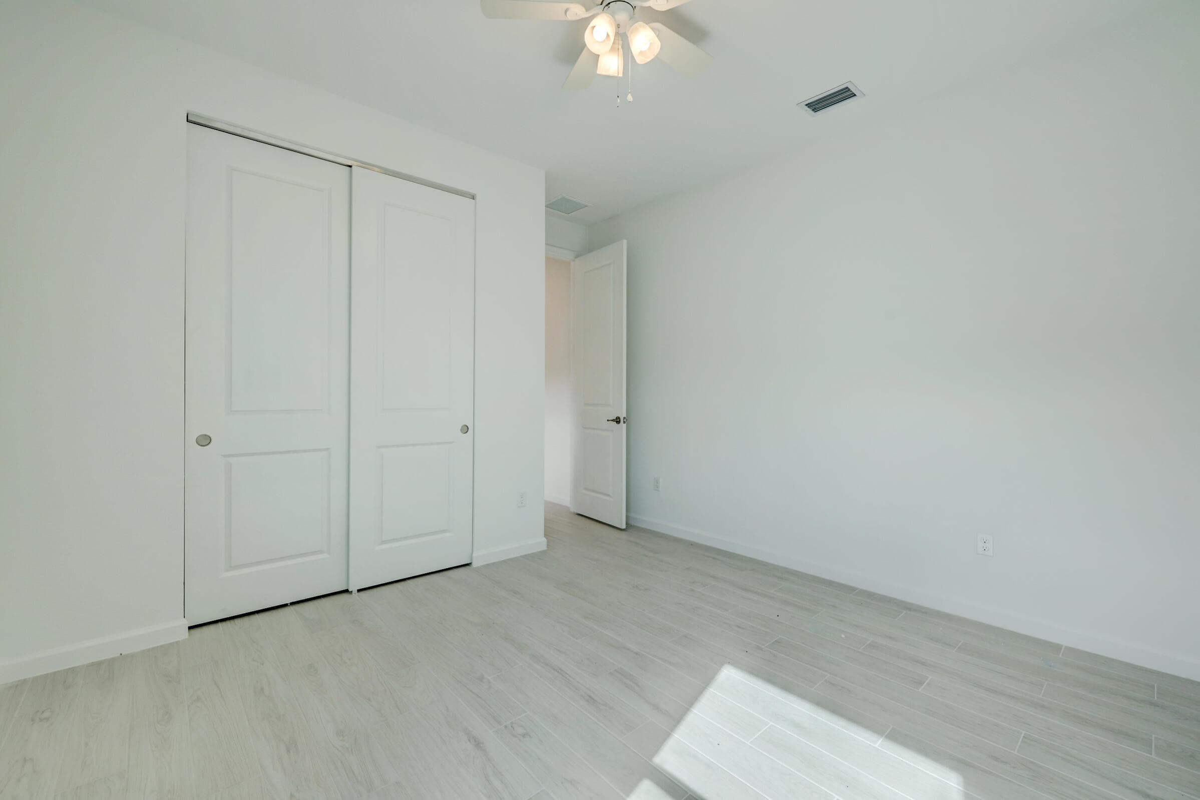 12712 SW Eleanor Drive, Port St. Lucie, FL 34987 29