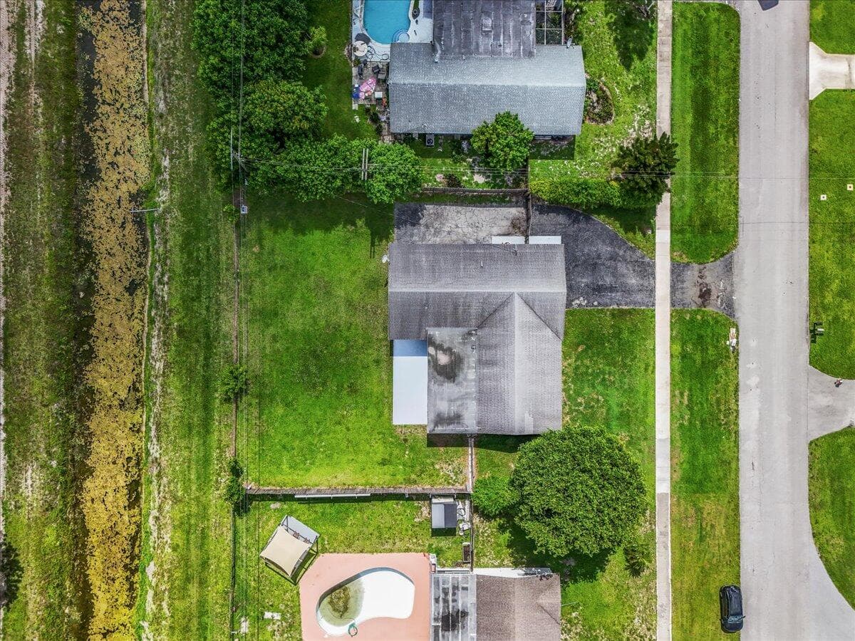 7423 Oakmont Drive, Greenacres, FL 33467 42