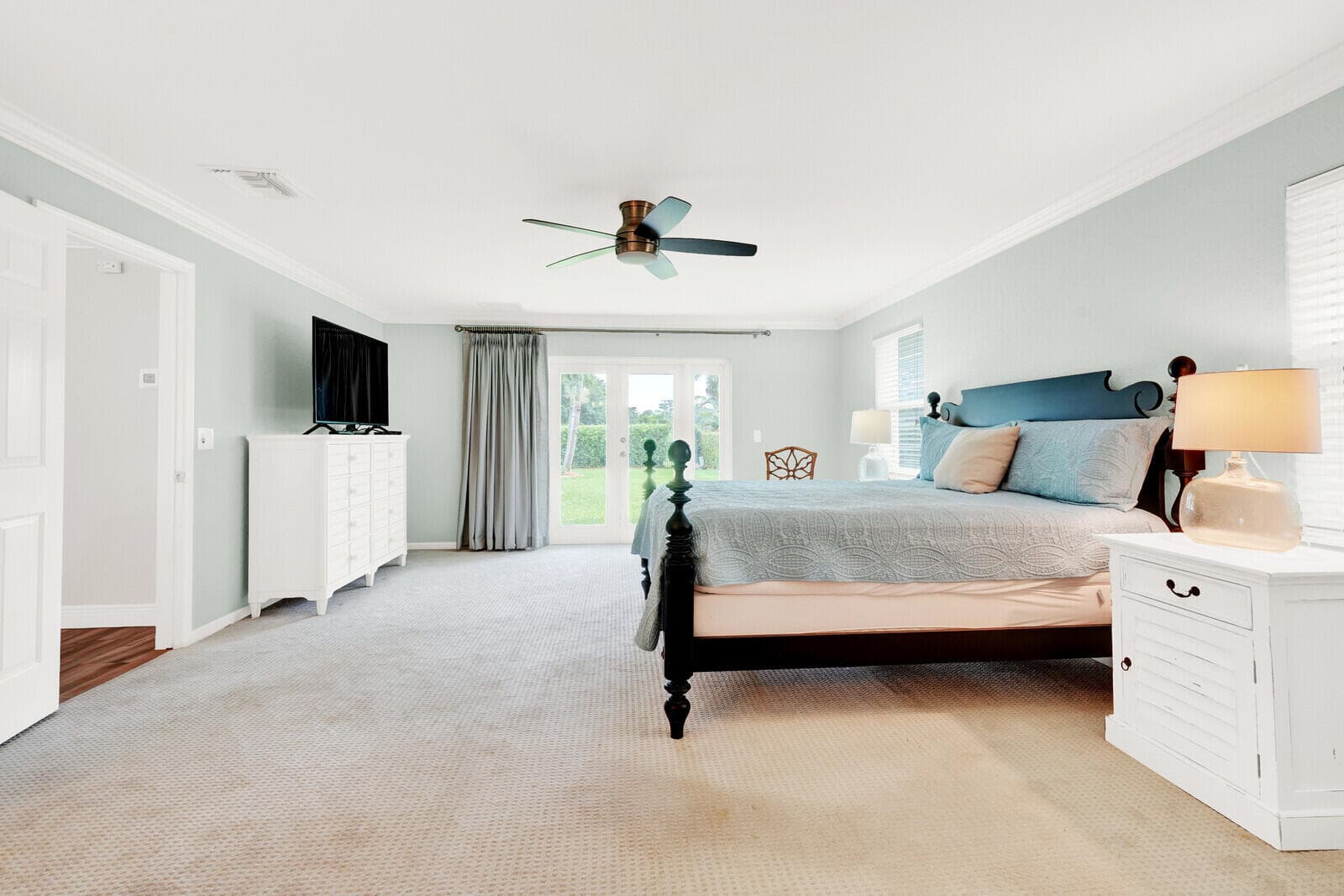 341 Glenbrook Drive, Atlantis, FL 33462 17
