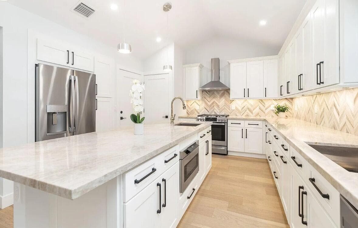 803 Kanuga Drive, West Palm Beach, FL 33401 10