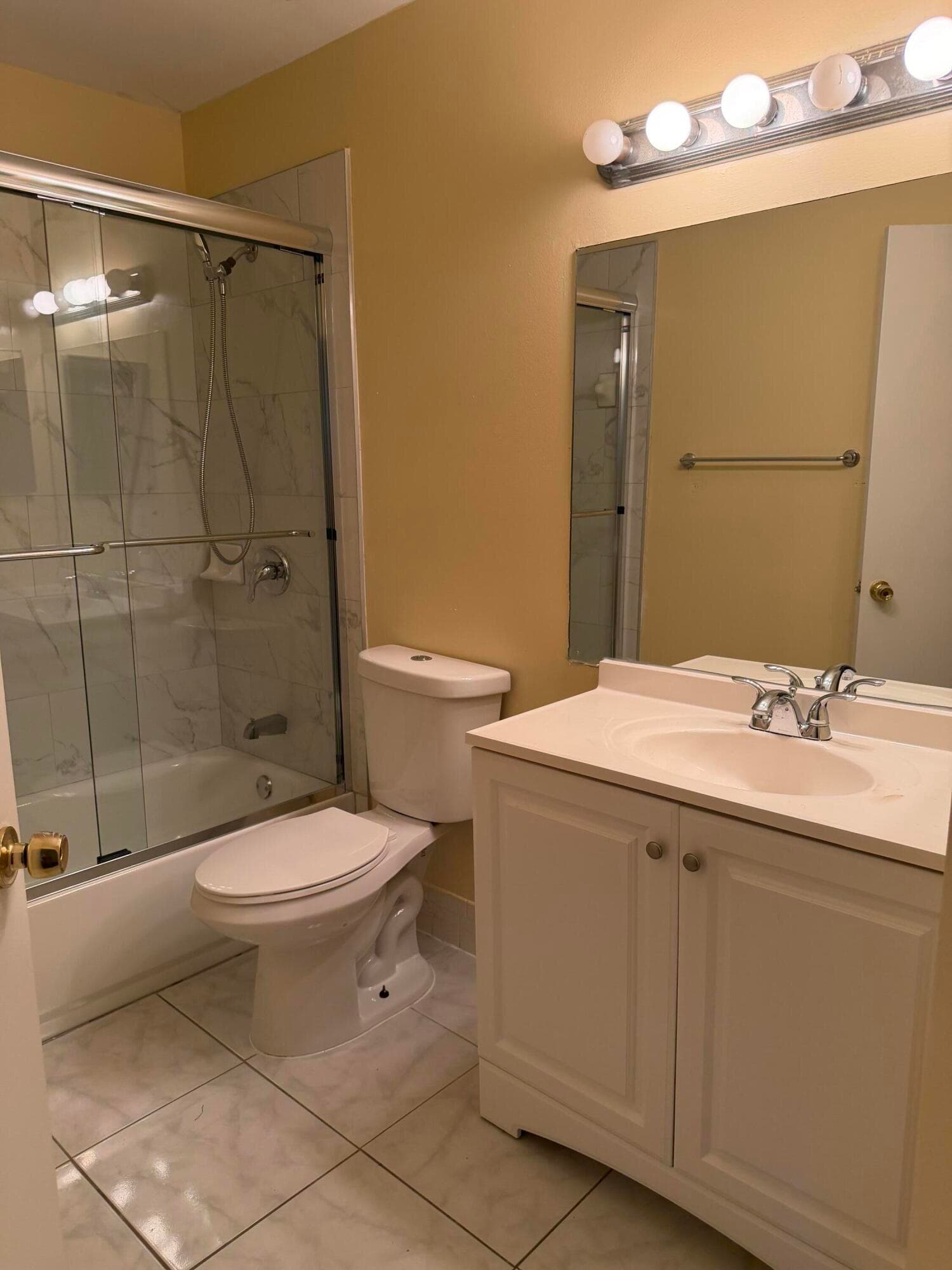 9741 NW 37th Street, Sunrise, FL 33351 10