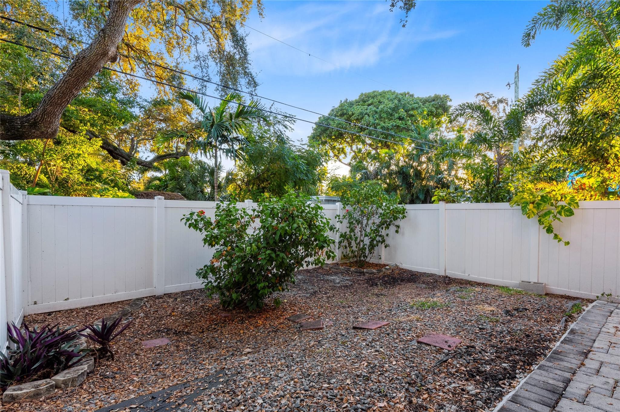 316 SW 16th Street B, Fort Lauderdale, FL 33315 7