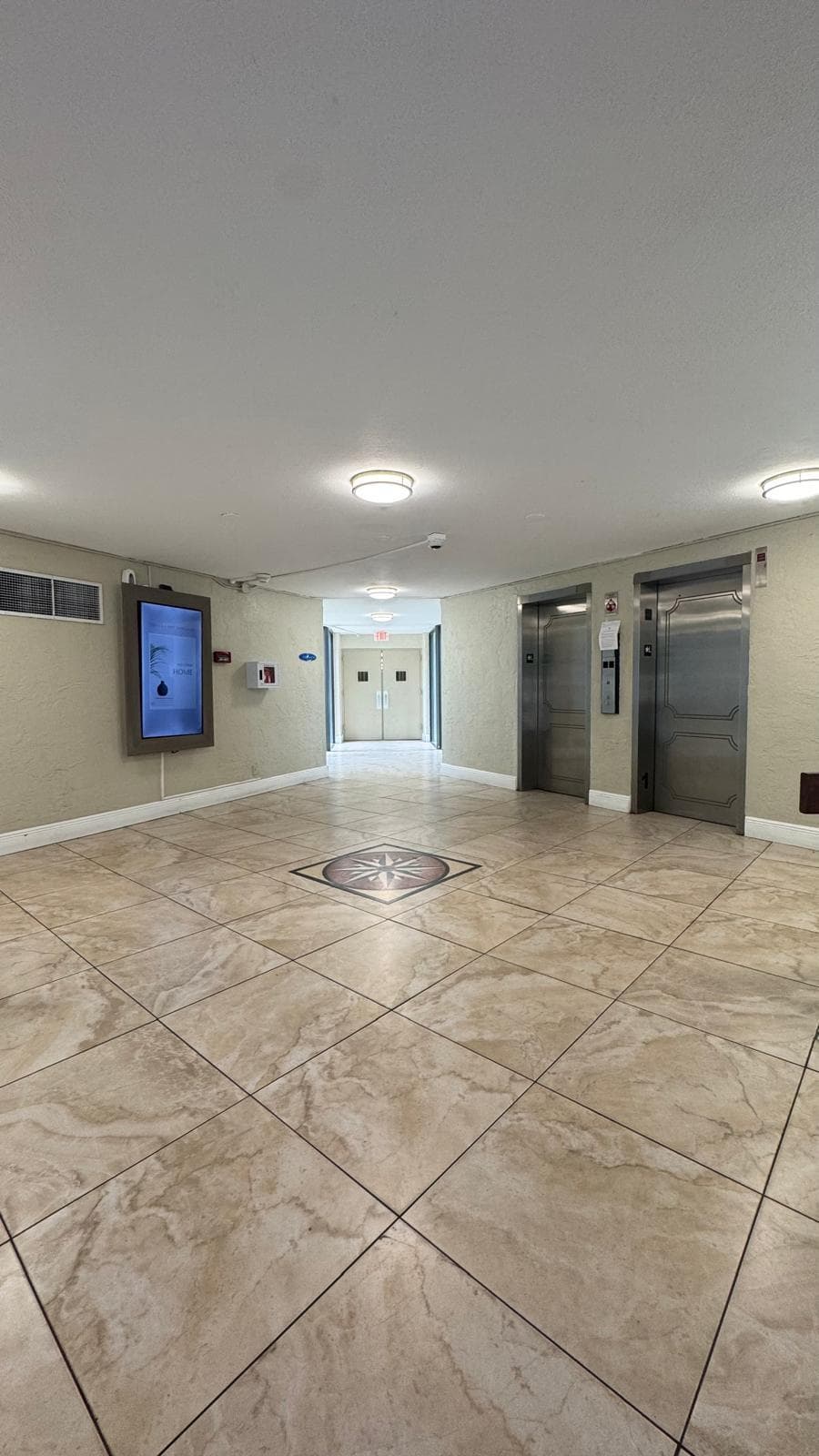 4222 Inverrary Boulevard 4509, Lauderhill, FL 33319 2