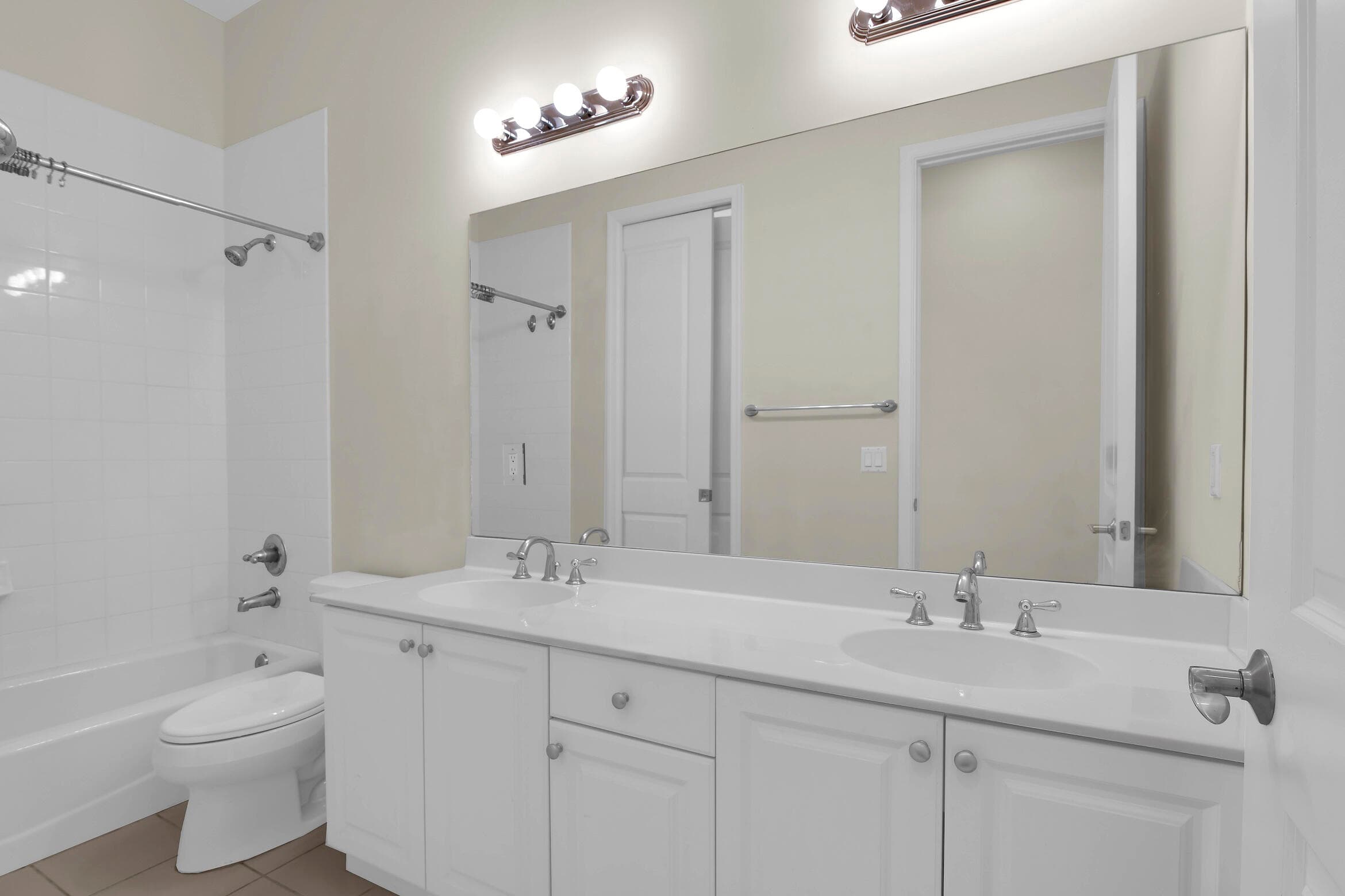 1835 Highland Grove Drive, Delray Beach, FL 33445 37