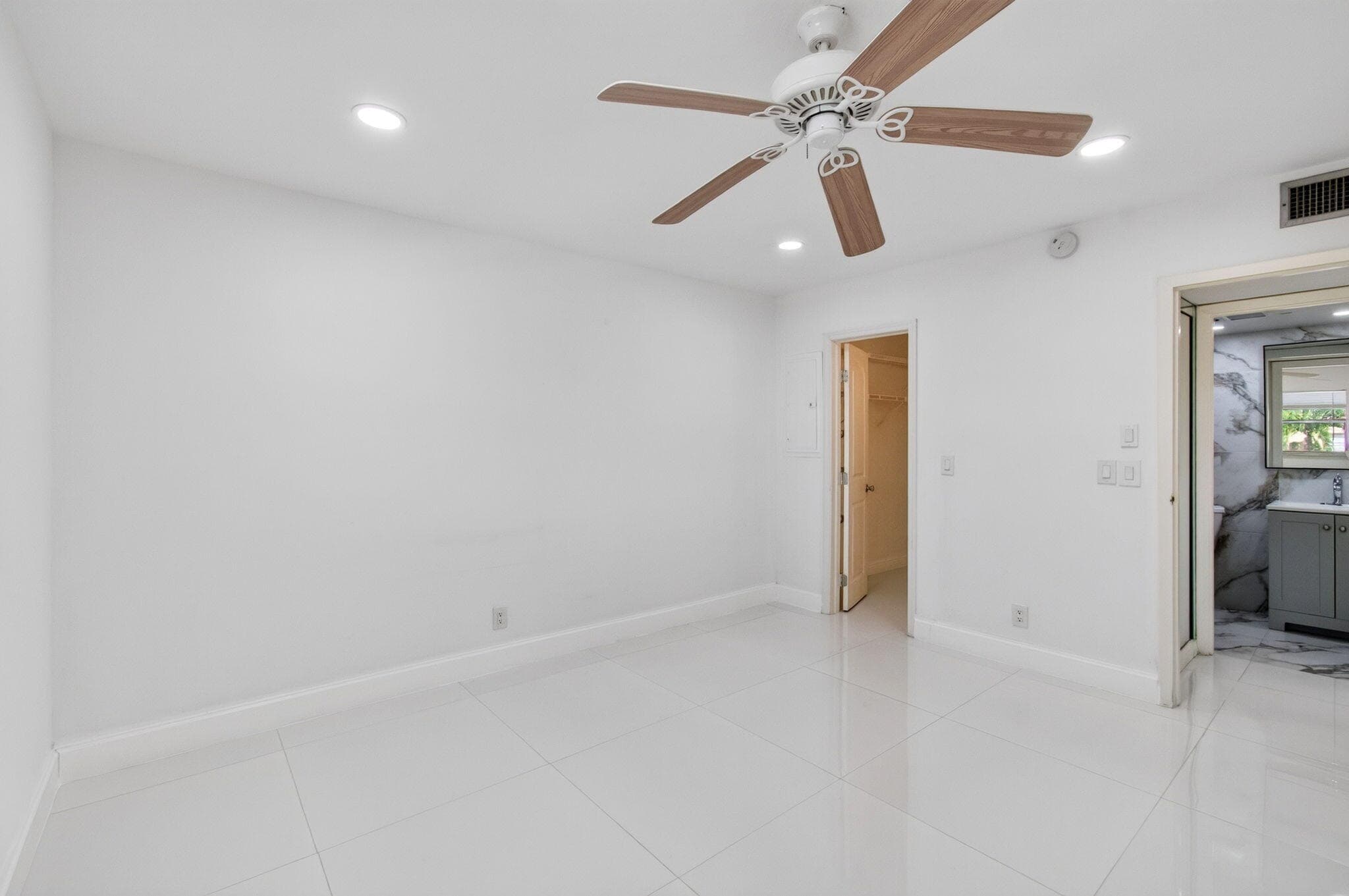 429 Flanders I, Delray Beach, FL 33484 25