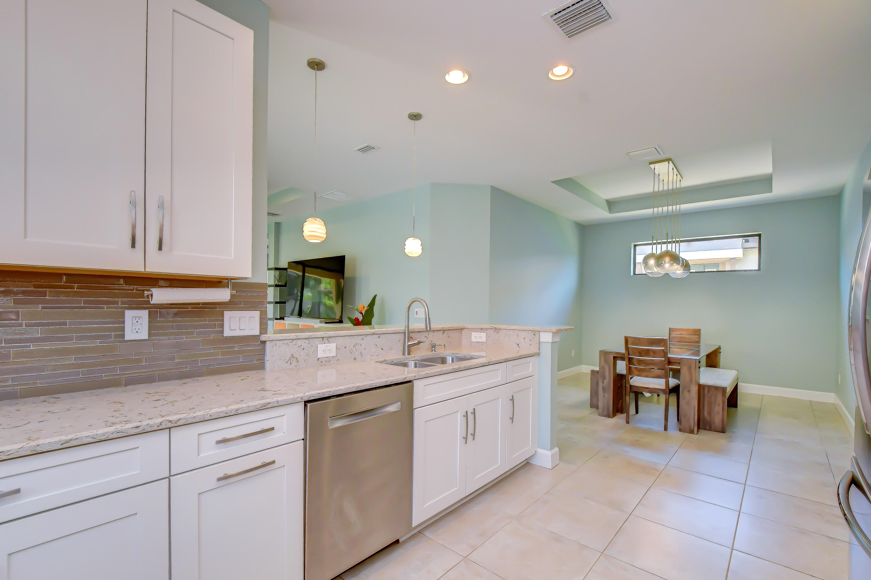 8433 Alberata Vista Drive, Tampa, FL 33647 56
