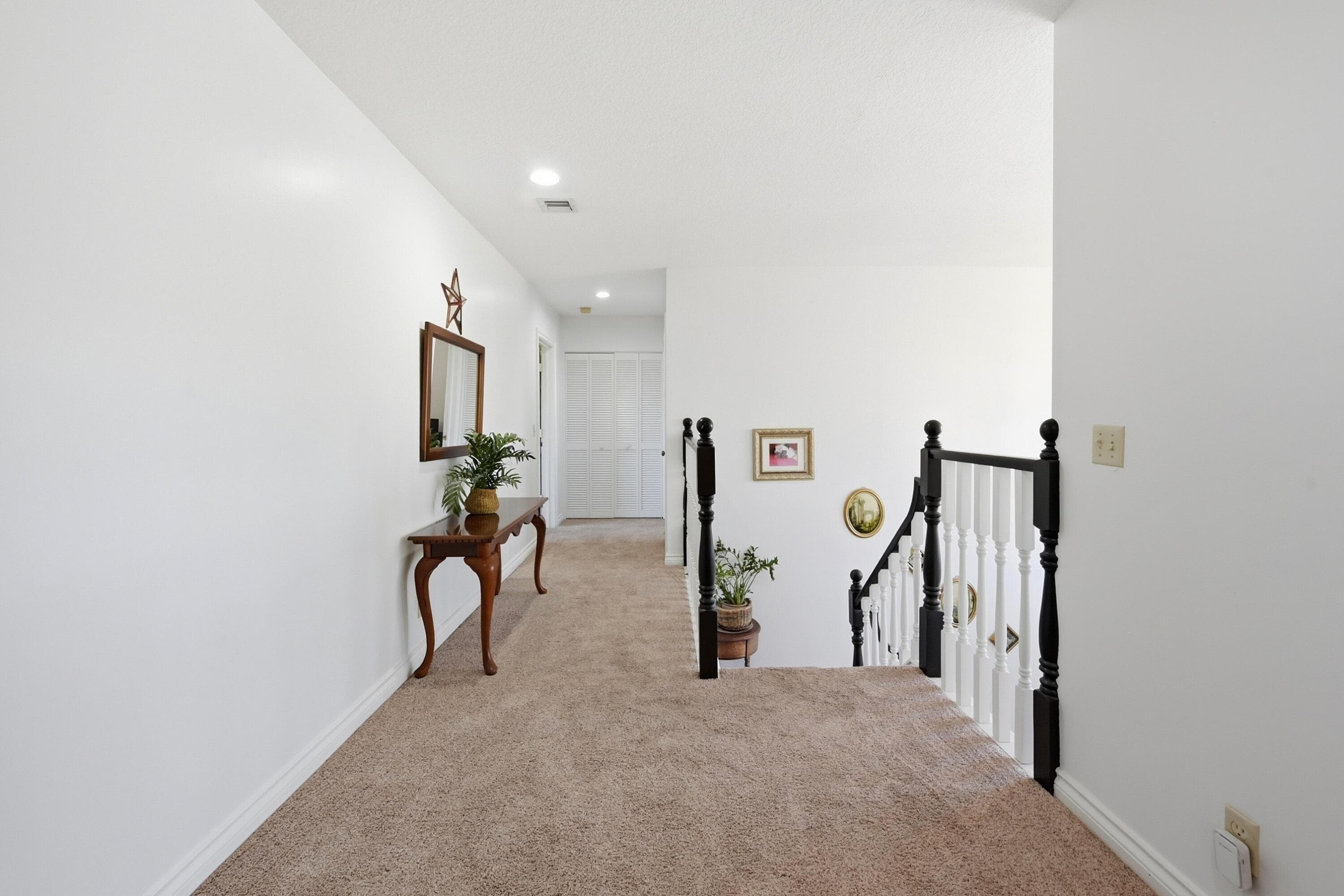 370 SE 13th Avenue, Pompano Beach, FL 33060 32