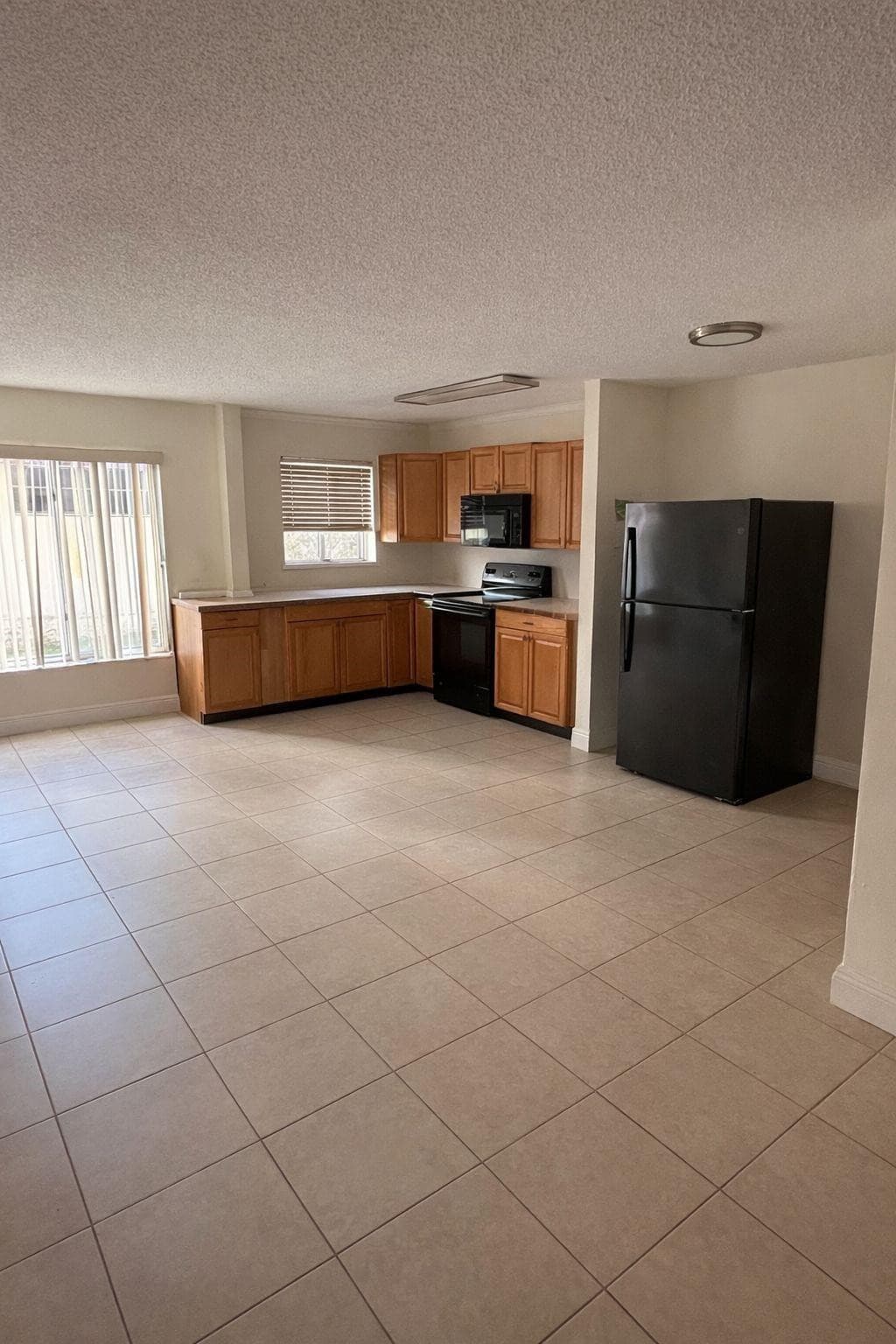 7910 Taft Street 109, Pembroke Pines, FL 33024 5