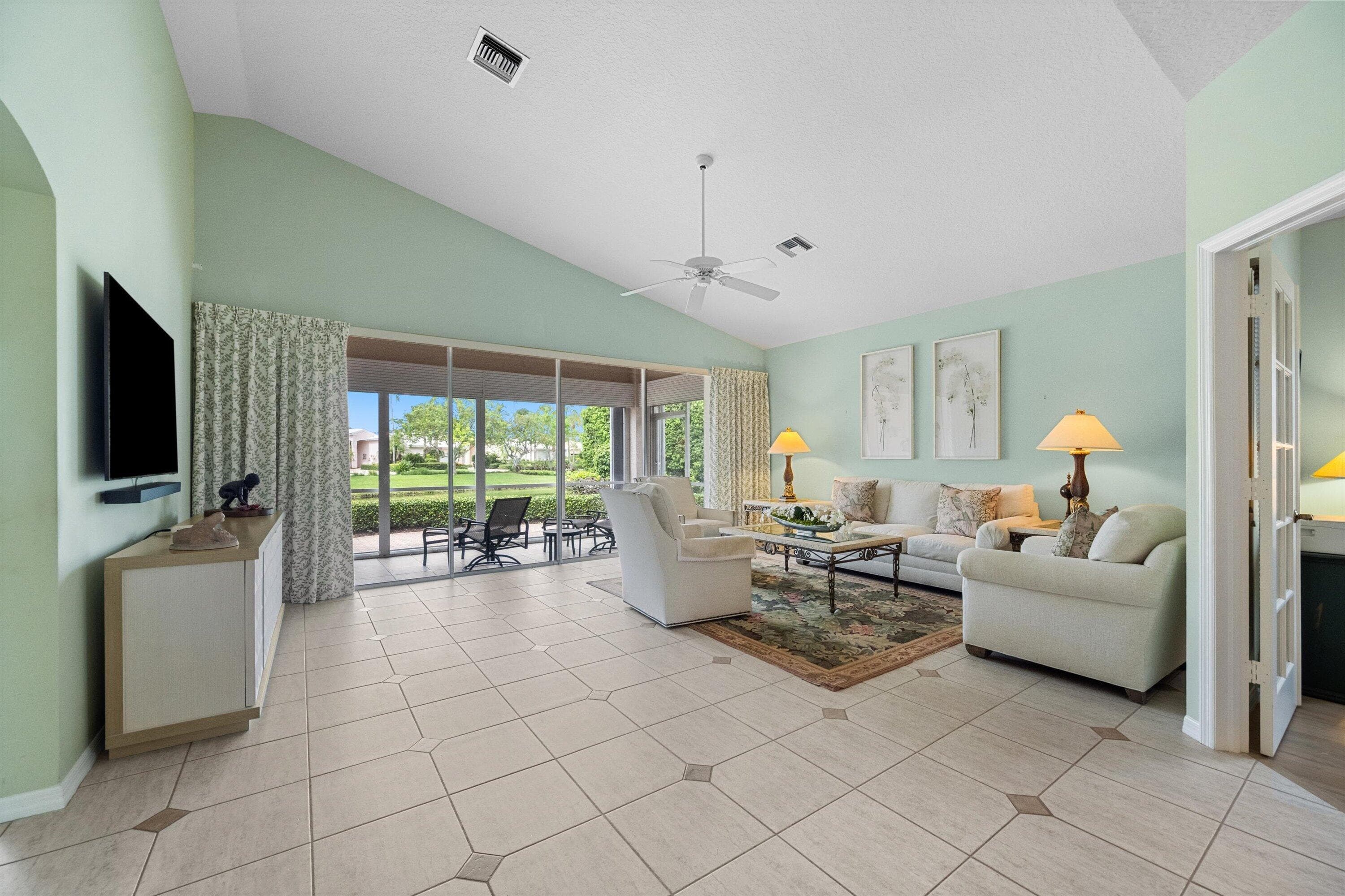 3878 N Longview Drive, Jupiter, FL 33477 6
