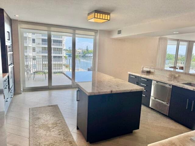 3100 NE 47th Court 401, Fort Lauderdale, FL 33308 12