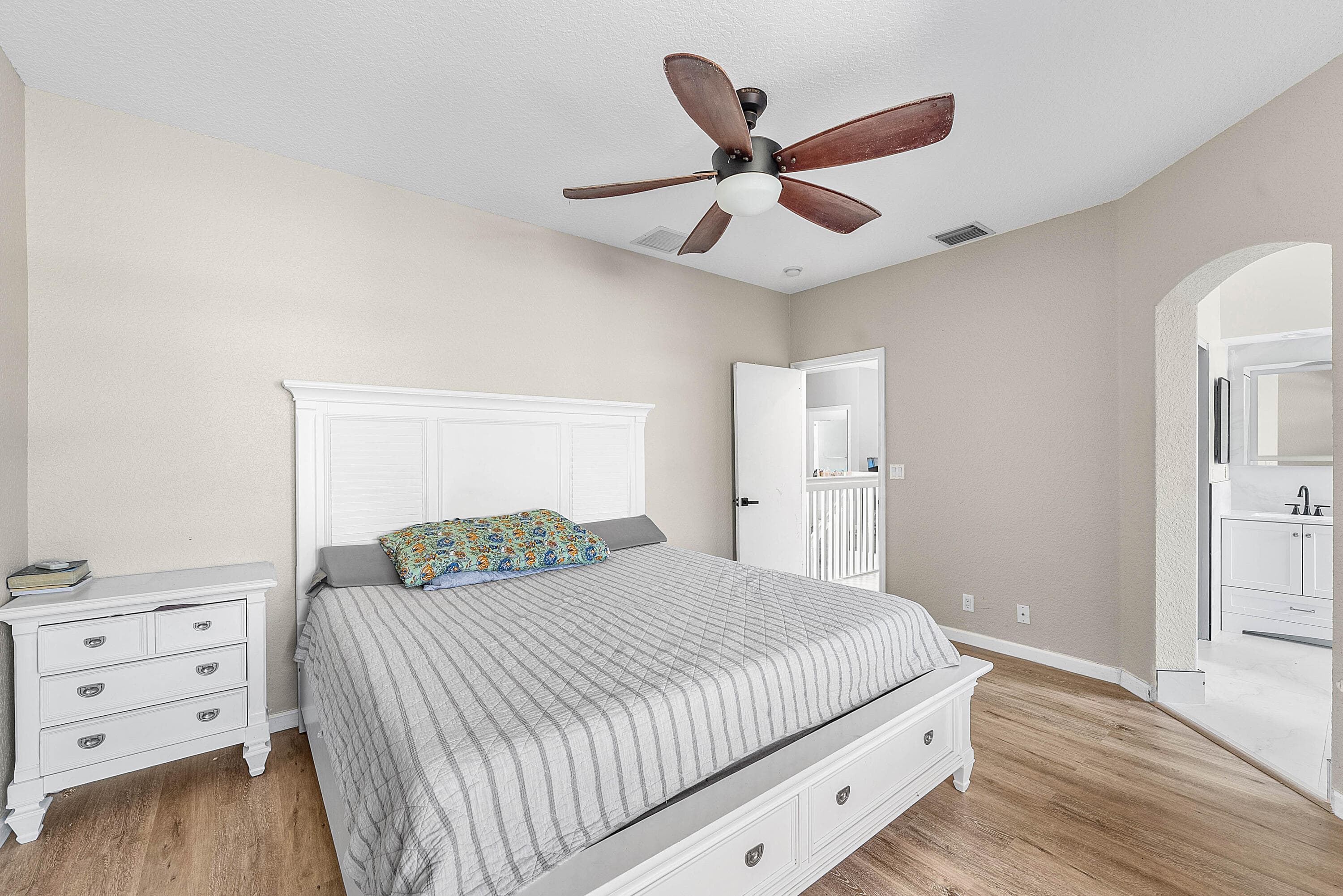 5041 Massy Drive, Lake Worth, FL 33463 24