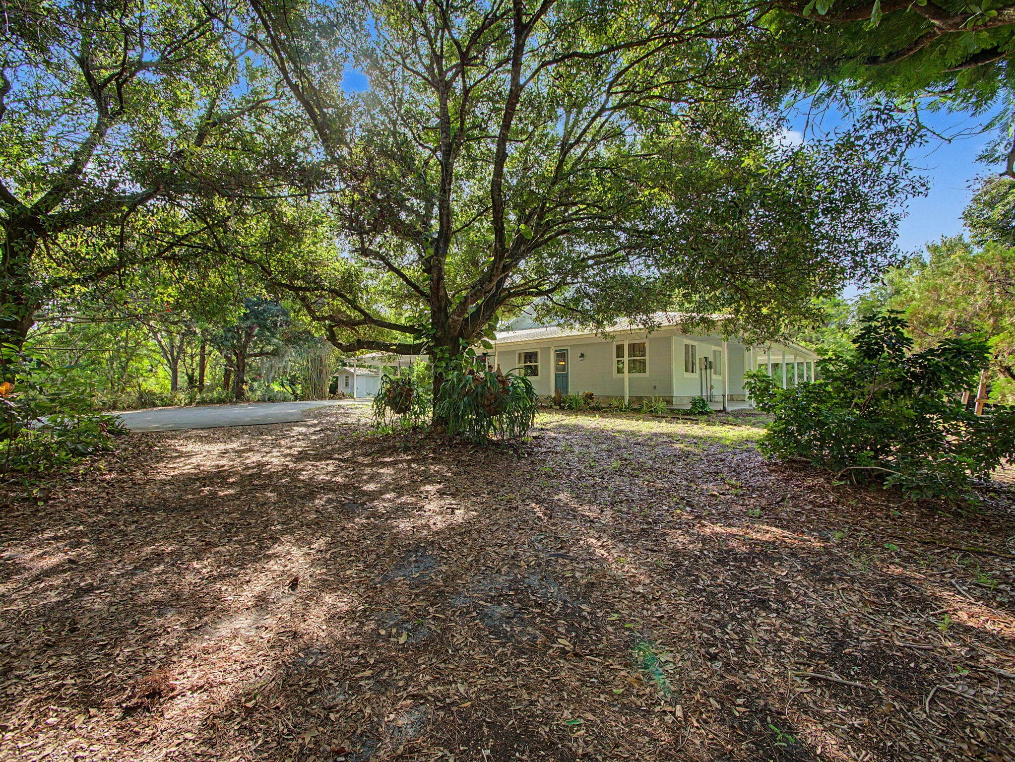 5625 SE Ault Avenue, Stuart, FL 34997 4
