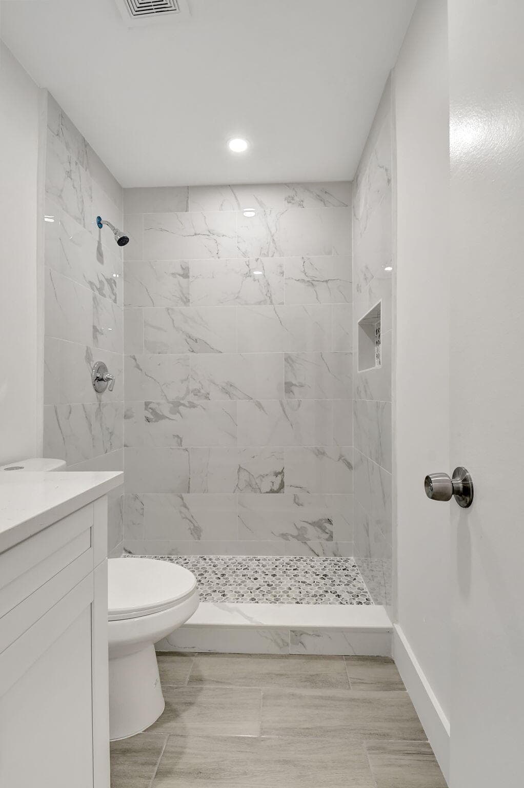 126 Burgundy C, Delray Beach, FL 33484 23