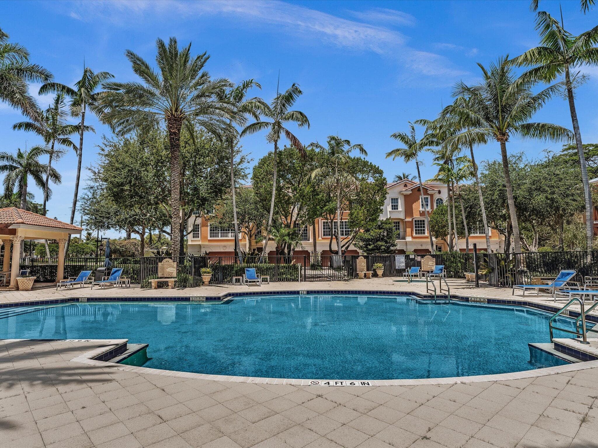 5575 NE Trieste Way, Boca Raton, FL 33487 34