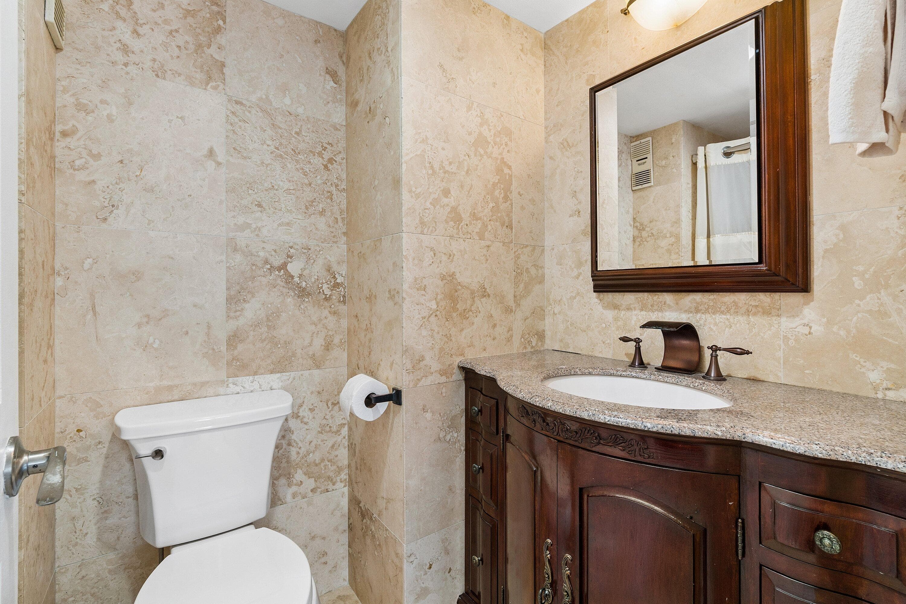 4511 S Ocean Boulevard 106, Highland Beach, FL 33487 10