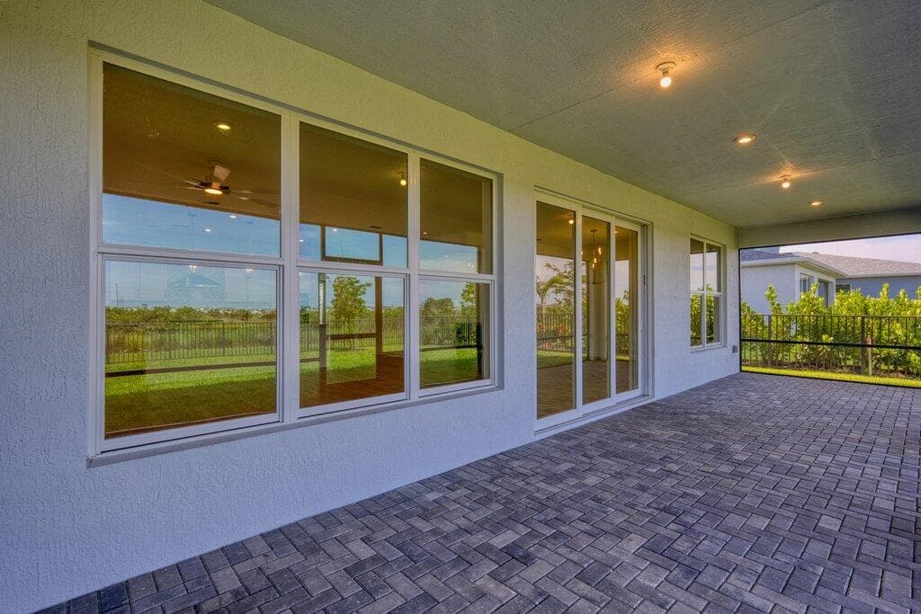 13621 SW Bally Drive, Port St. Lucie, FL 34987 34