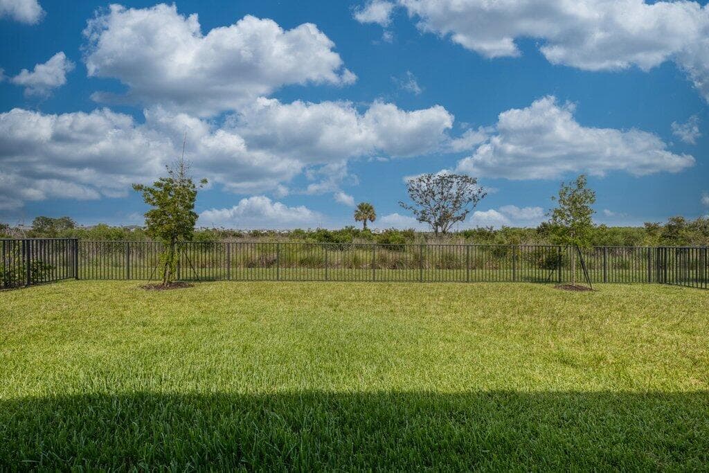 13621 SW Bally Drive, Port St. Lucie, FL 34987 35