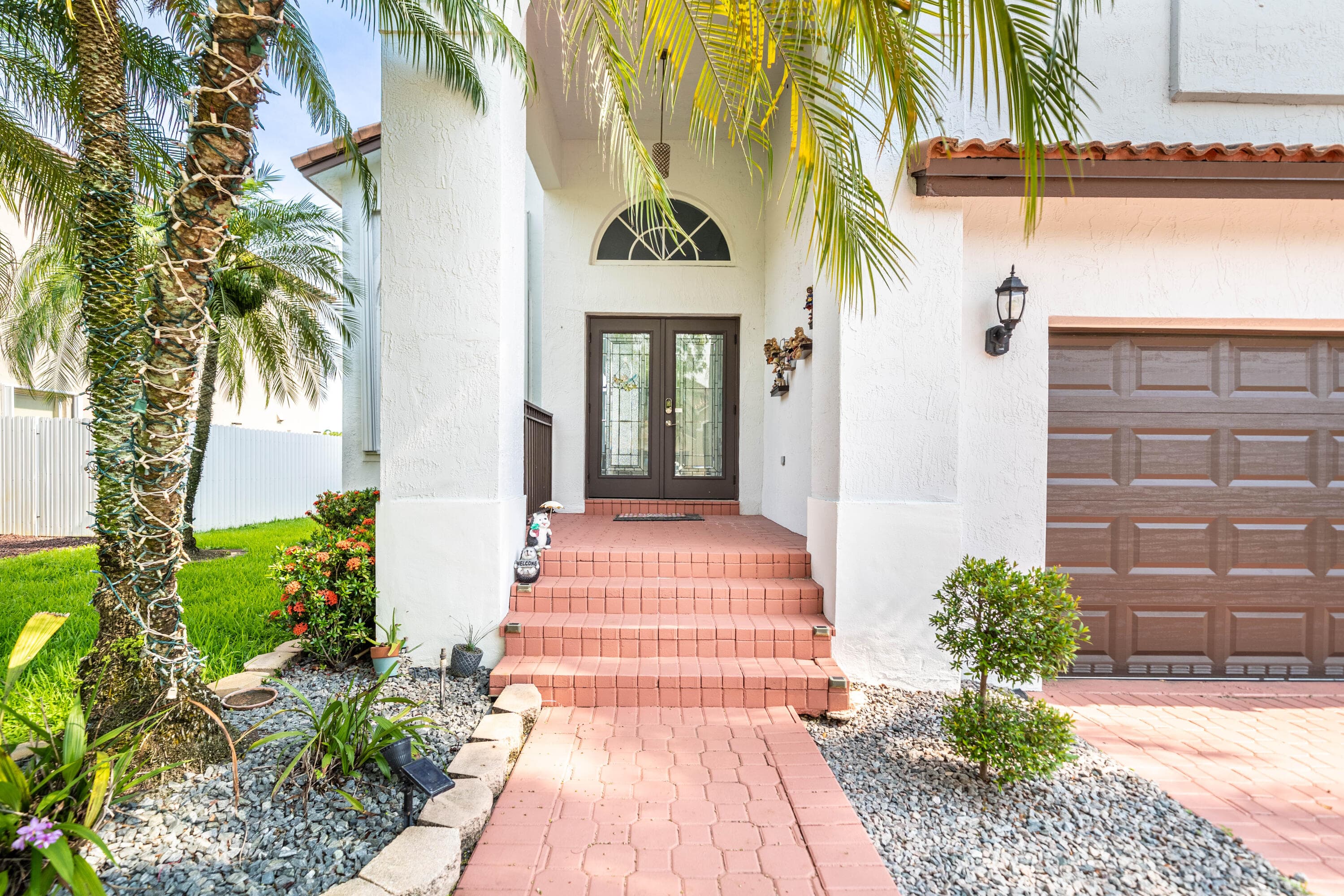 18438 NW 11th Street, Pembroke Pines, FL 33029 4