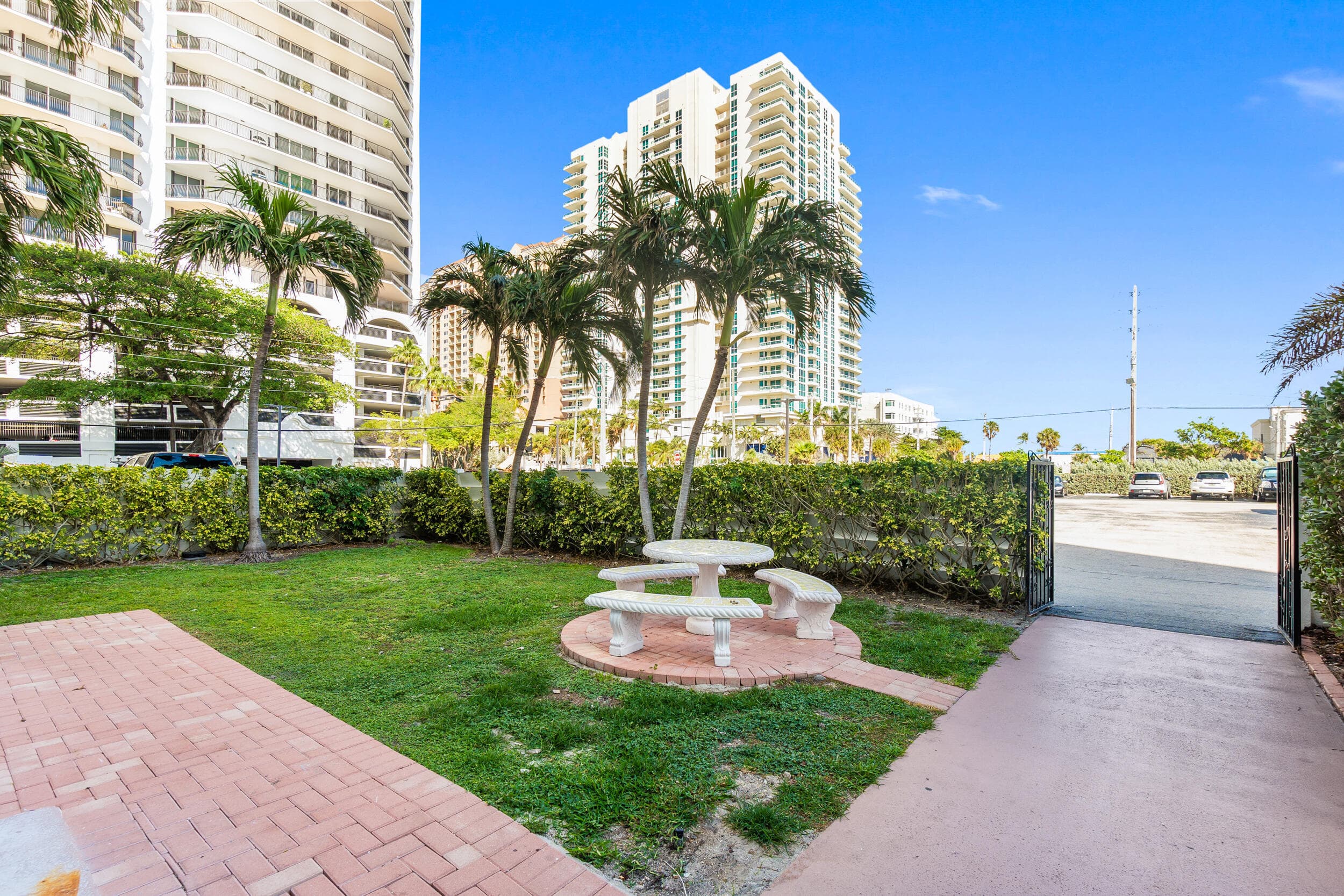 200 S Birch Road 701, Fort Lauderdale, FL 33316 31