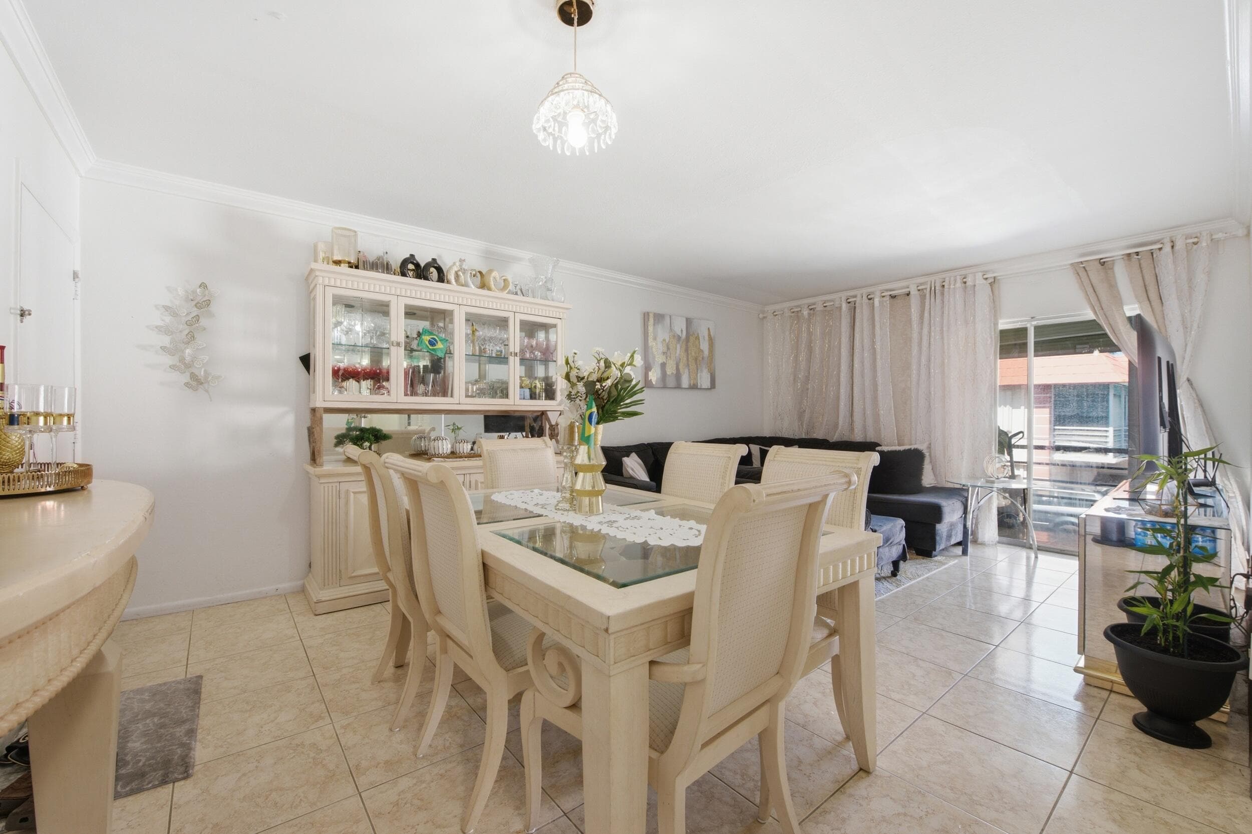 3550 NW 8th Avenue 812, Pompano Beach, FL 33064 9