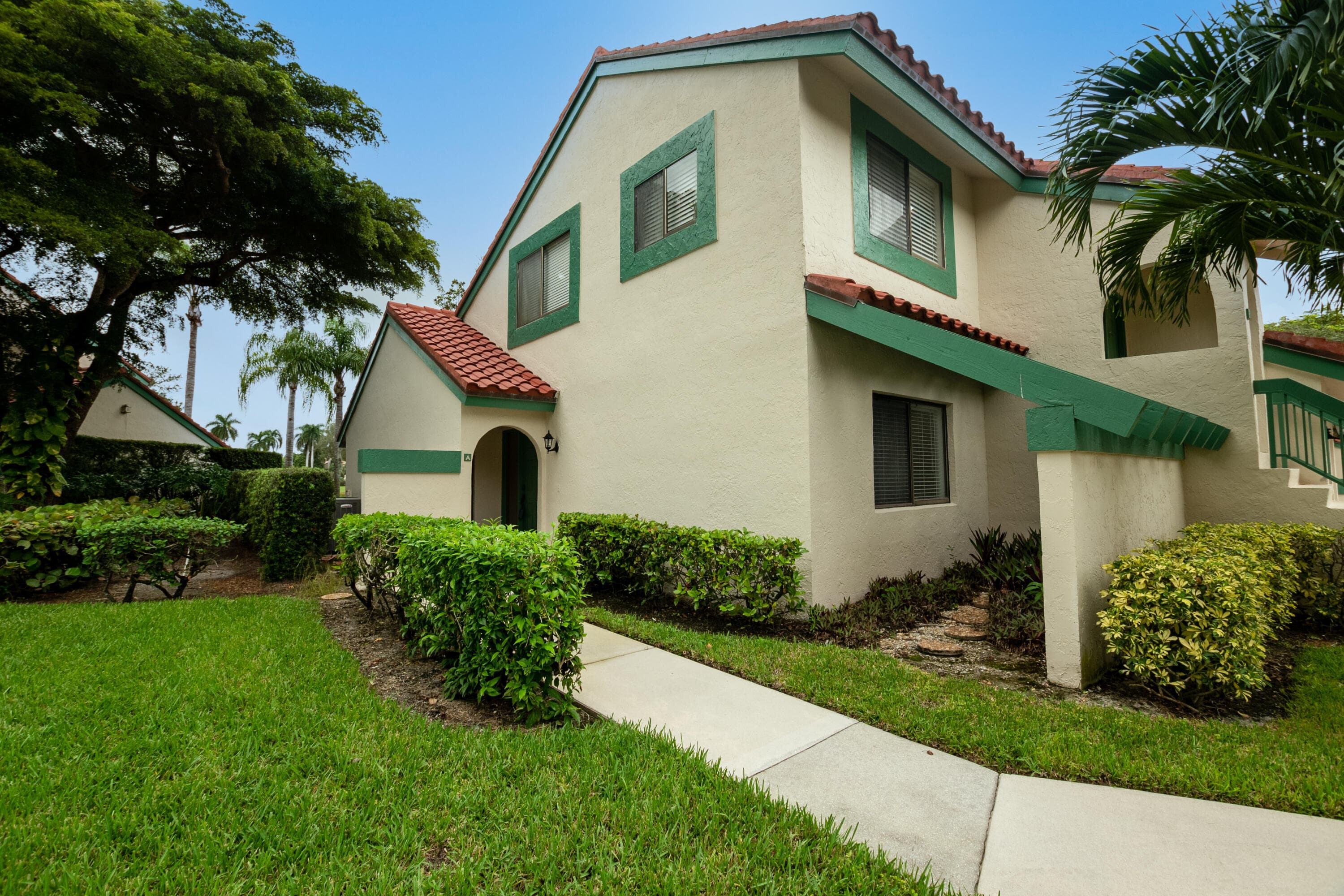 3 Lexington Lane E A, Palm Beach Gardens, FL 33418 2