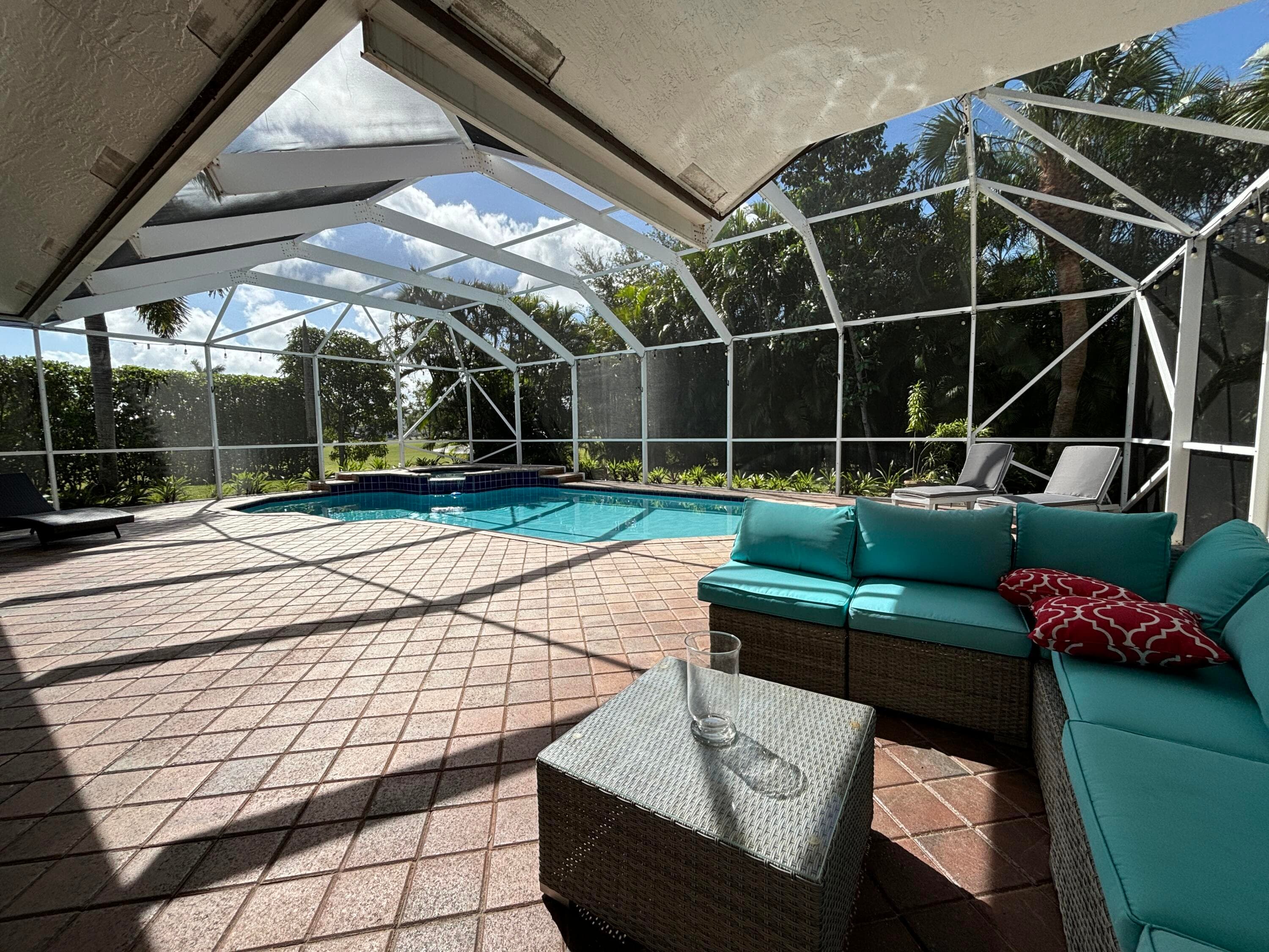 1920 S Club Drive, Wellington, FL 33414 37