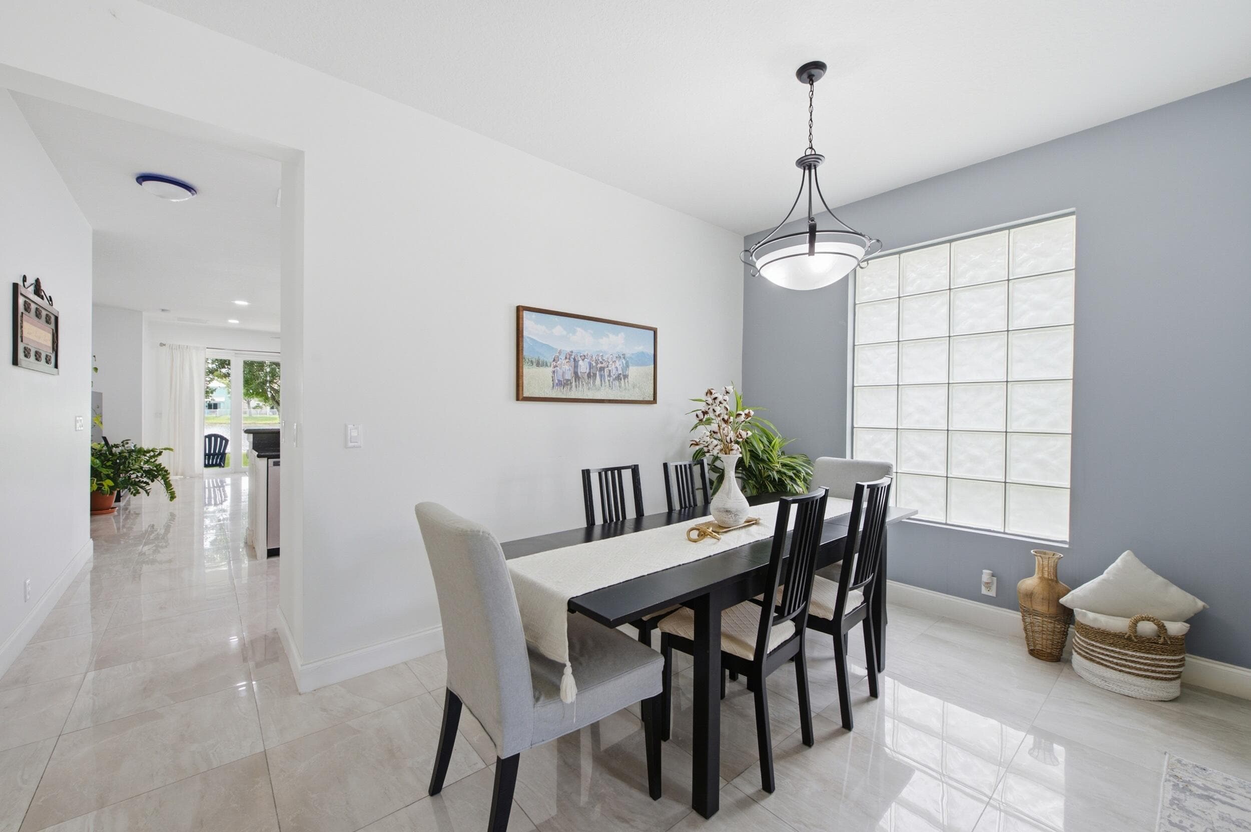 732 Belle Grove Lane, West Palm Beach, FL 33411 9