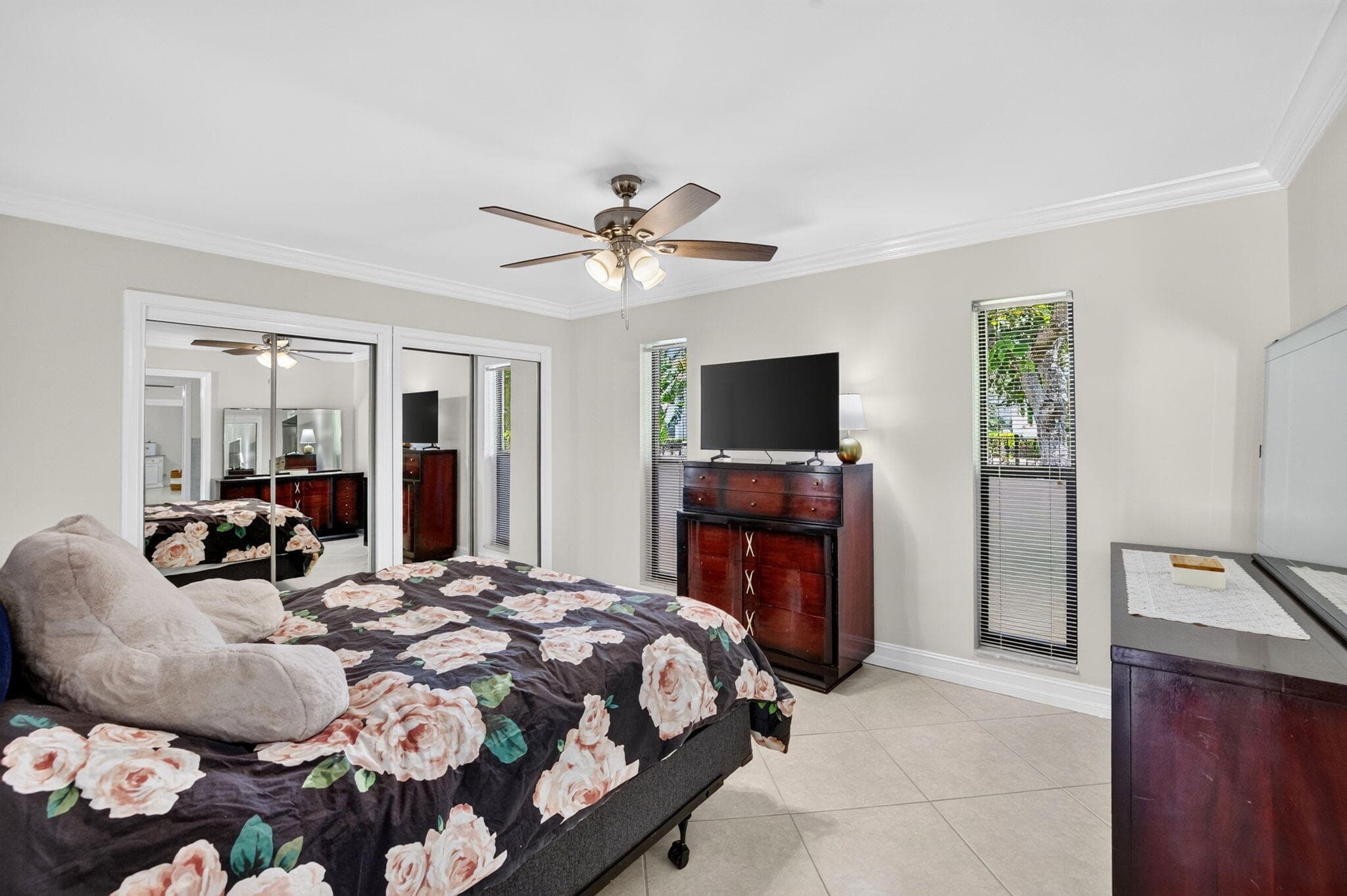 5570 NE 26th Avenue, Fort Lauderdale, FL 33308 34