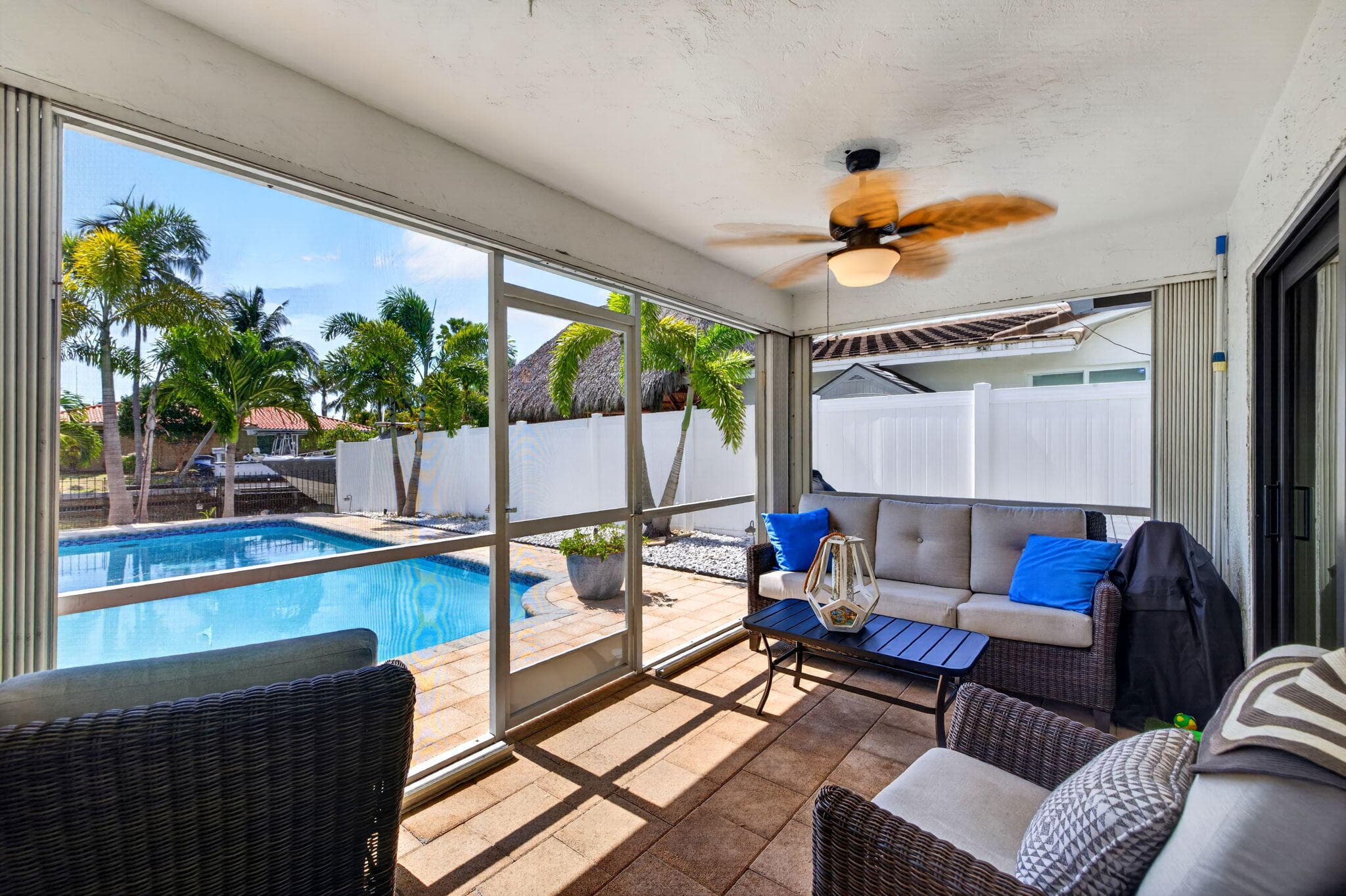 5570 NE 26th Avenue, Fort Lauderdale, FL 33308 40