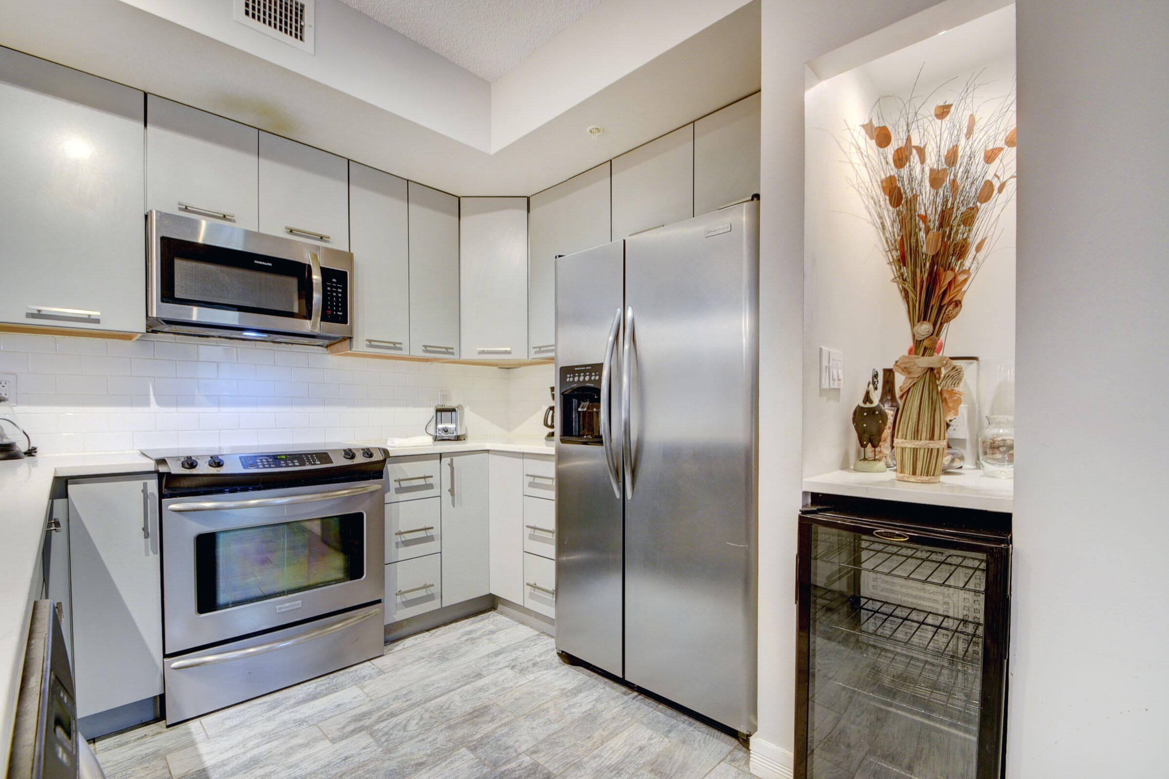 720 S Sapodilla Avenue 208, West Palm Beach, FL 33401 8