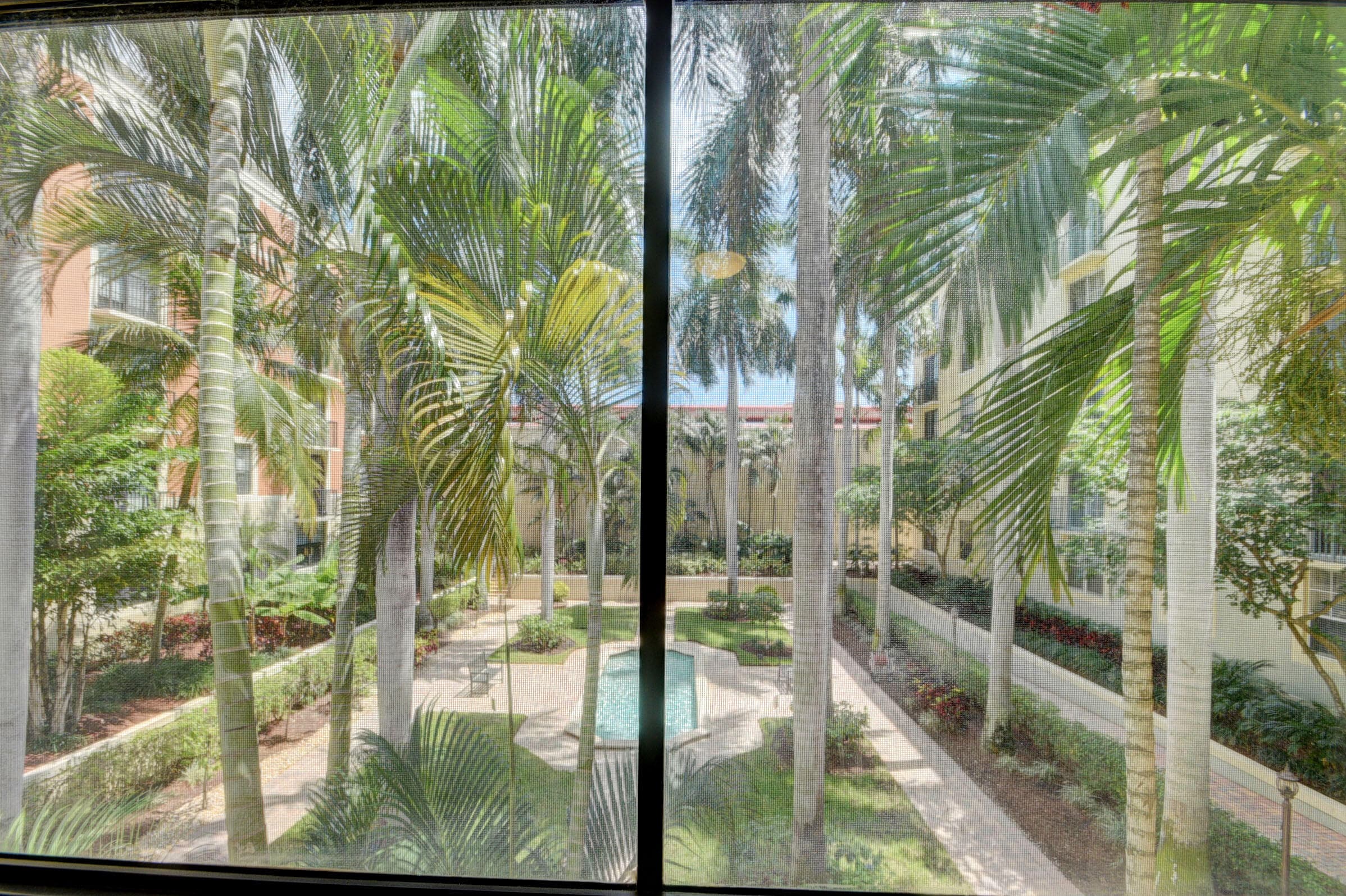 720 S Sapodilla Avenue 208, West Palm Beach, FL 33401 18