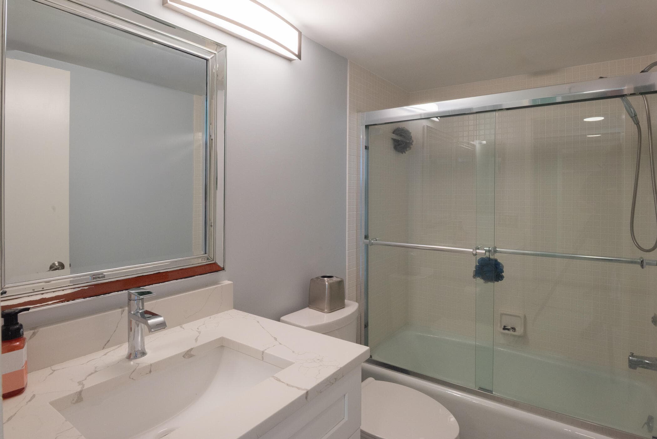 2450 Presidential Way 1405, West Palm Beach, FL 33401 27