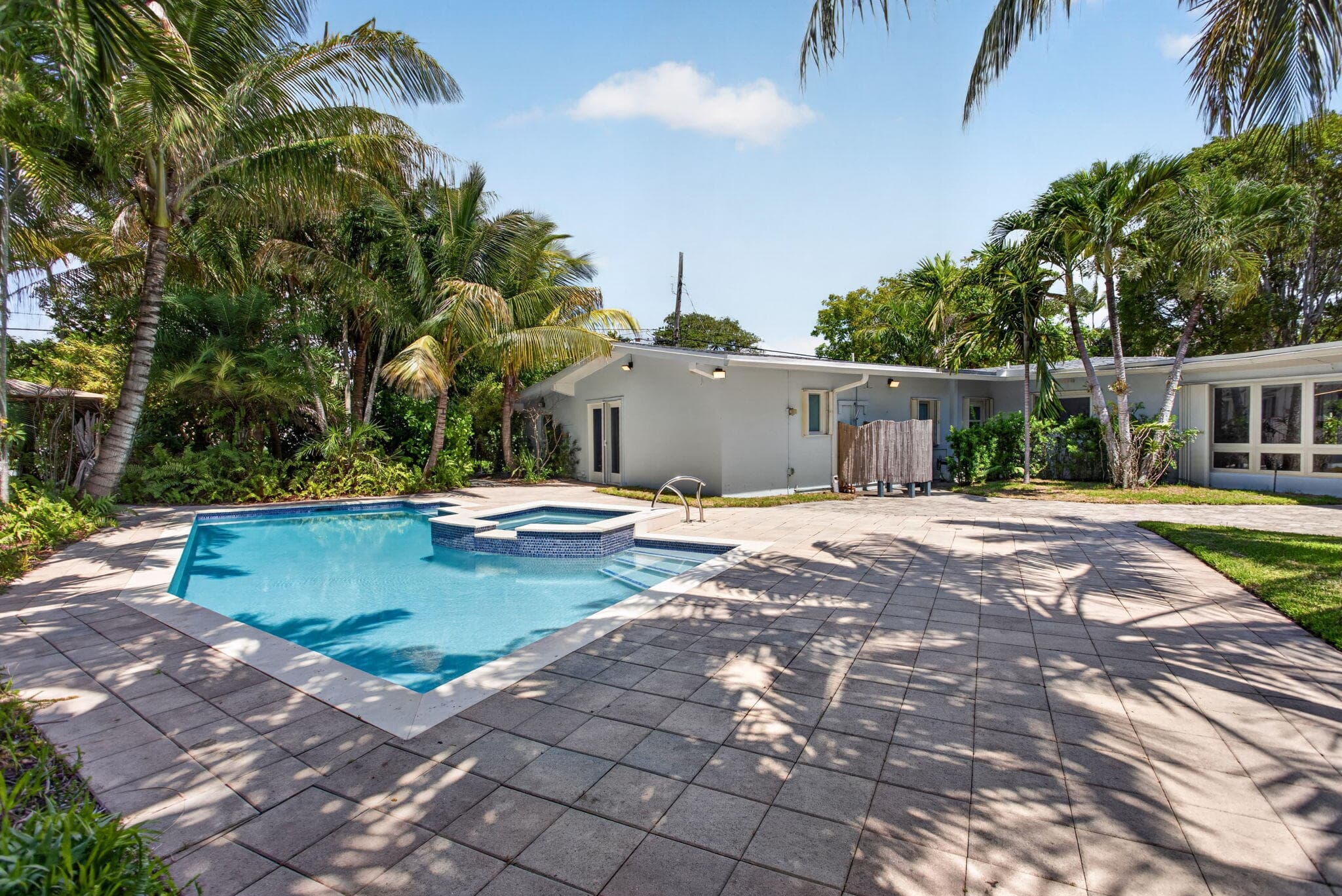 2614 NE 15th Street, Fort Lauderdale, FL 33304 49