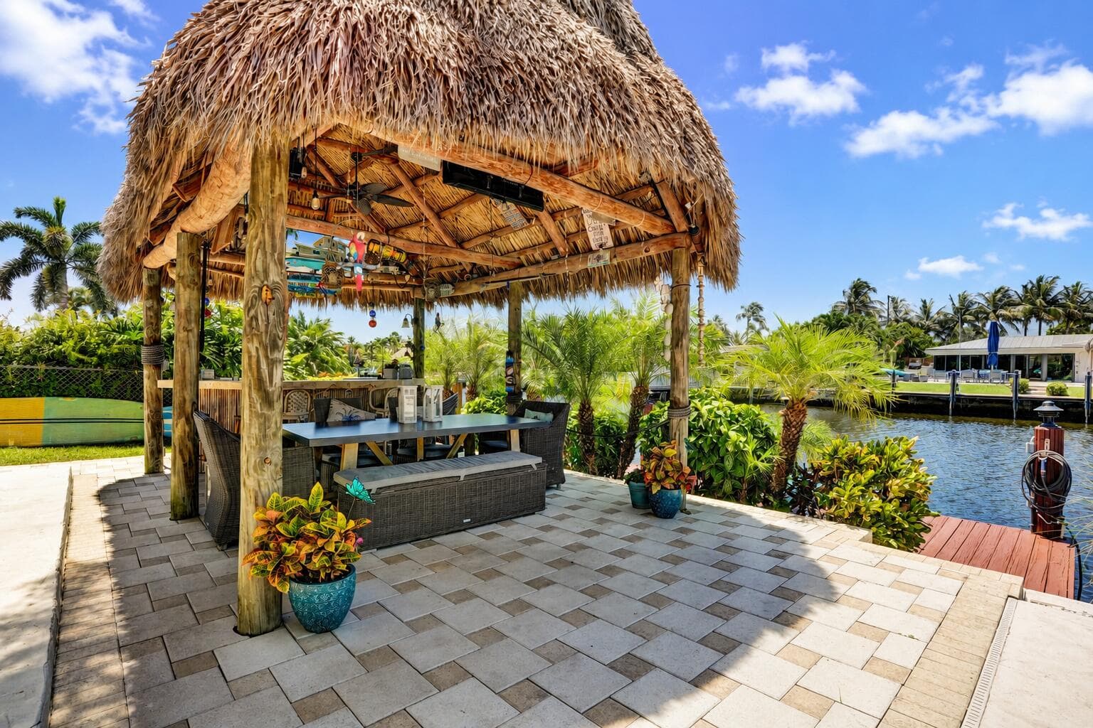 240 SE 3rd Court, Pompano Beach, FL 33060 17