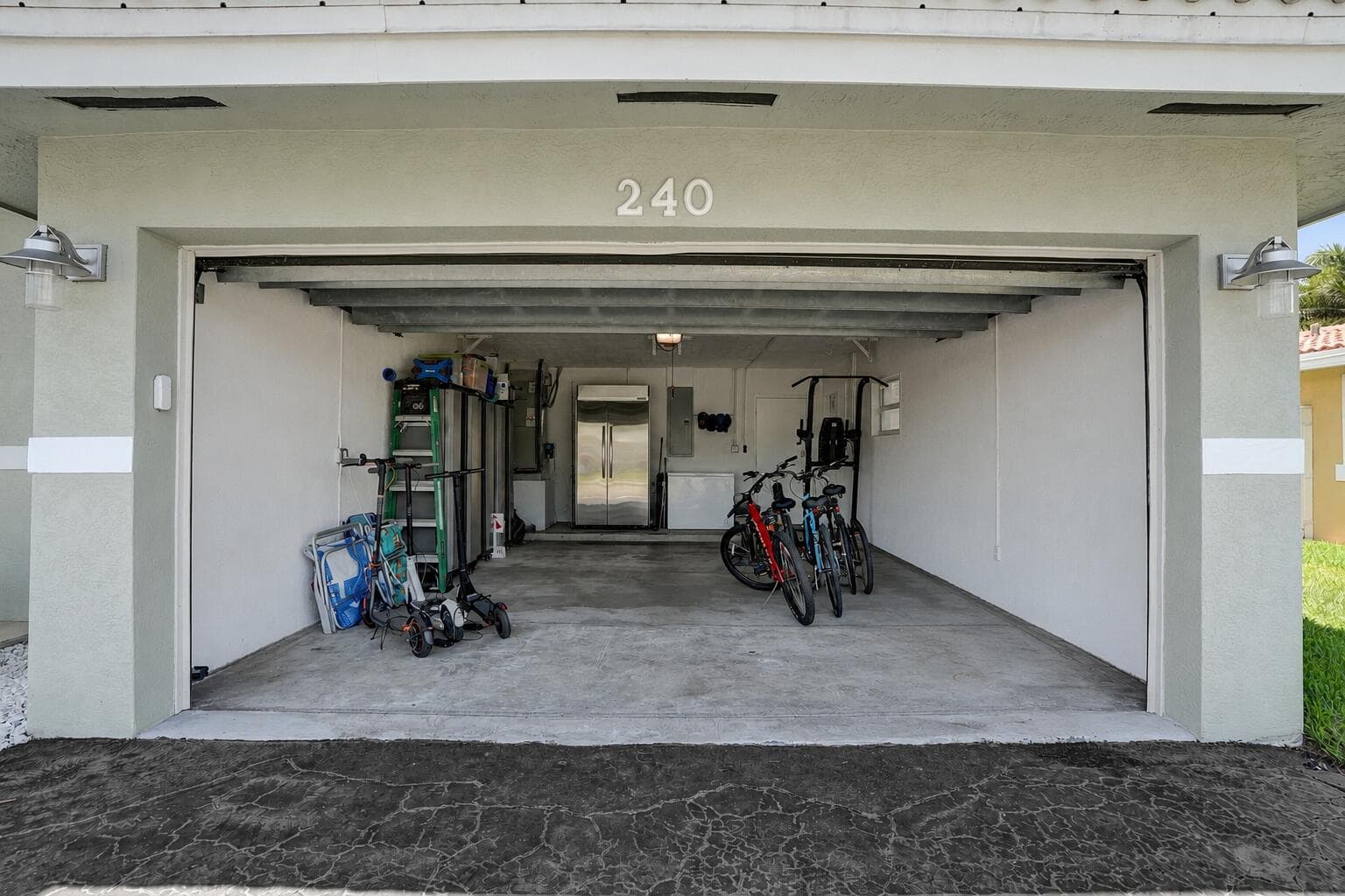 240 SE 3rd Court, Pompano Beach, FL 33060 28