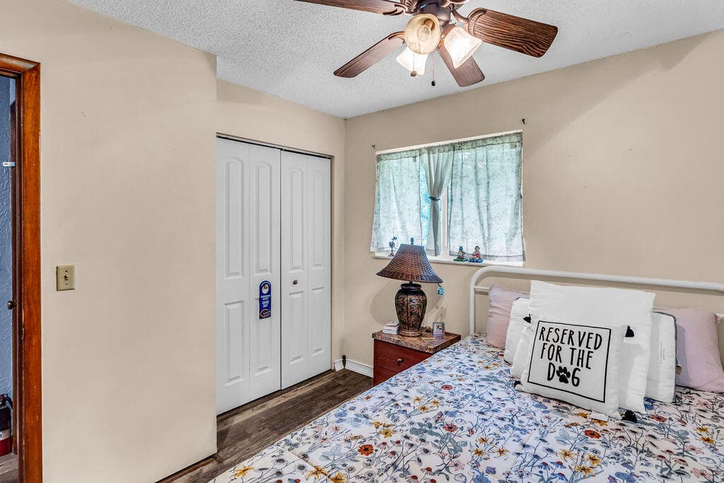 9302 Orange Avenue, Fort Pierce, FL 34945 28