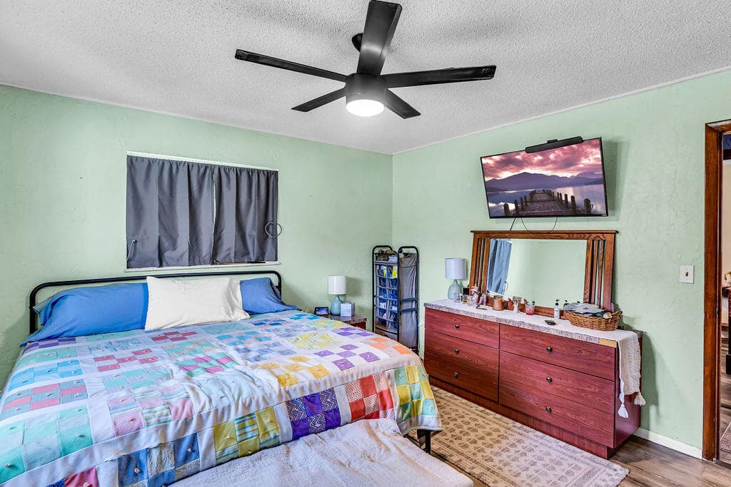 9302 Orange Avenue, Fort Pierce, FL 34945 30