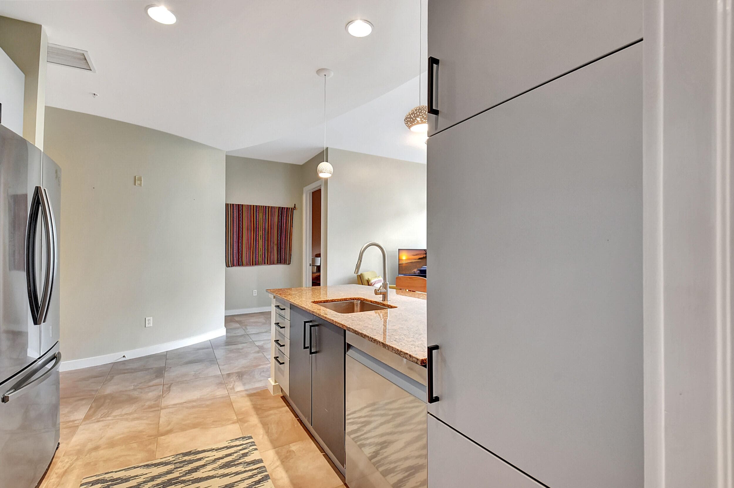 365 SE 6th Avenue 204, Delray Beach, FL 33483 5