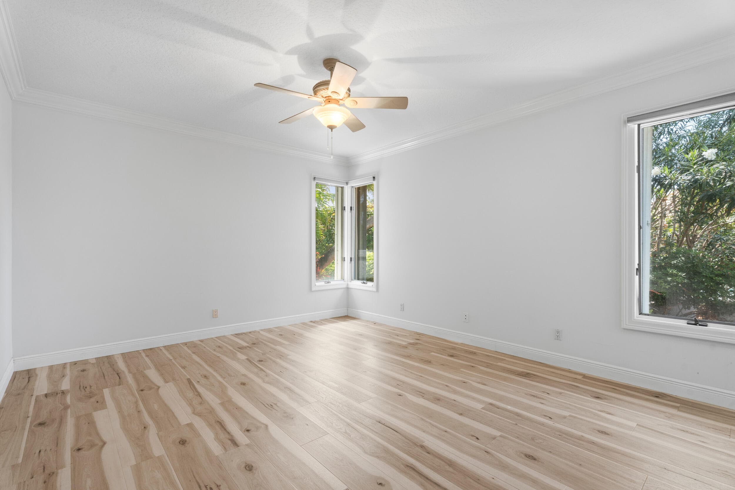 6841 SE Harbor Circle, Stuart, FL 34996 32